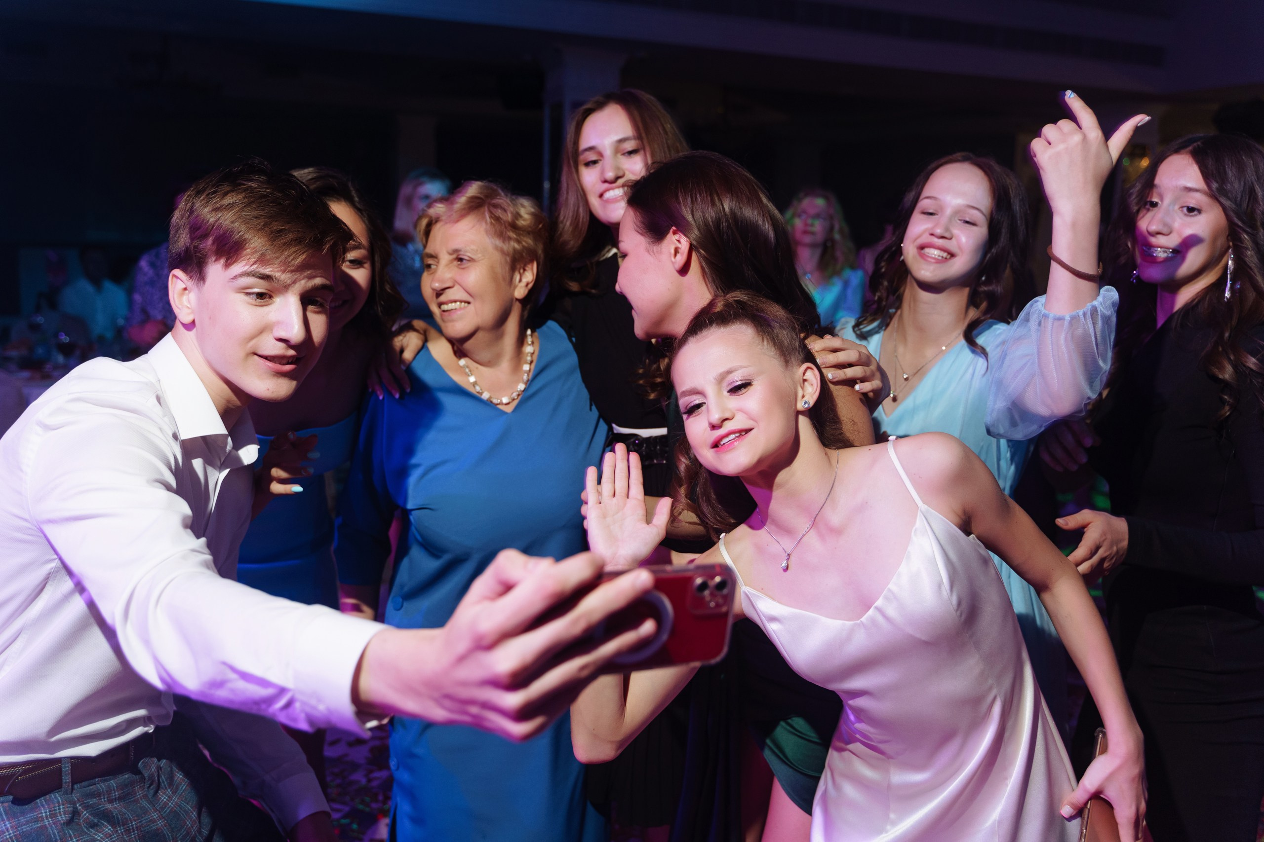 Выпускной фото на выпускной