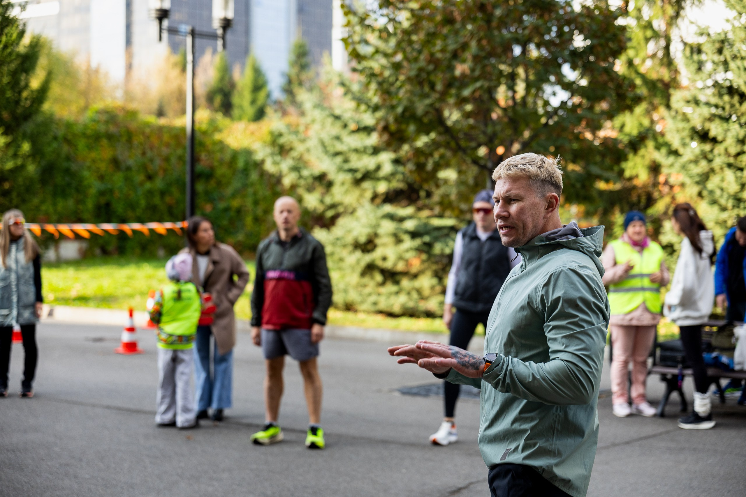 5 вёрст. Фанран перед Казанским Национальным полумарафоном. 10.10.26. Спортивный, репортажный и портретный фотограф в Казани Алексей Горячев