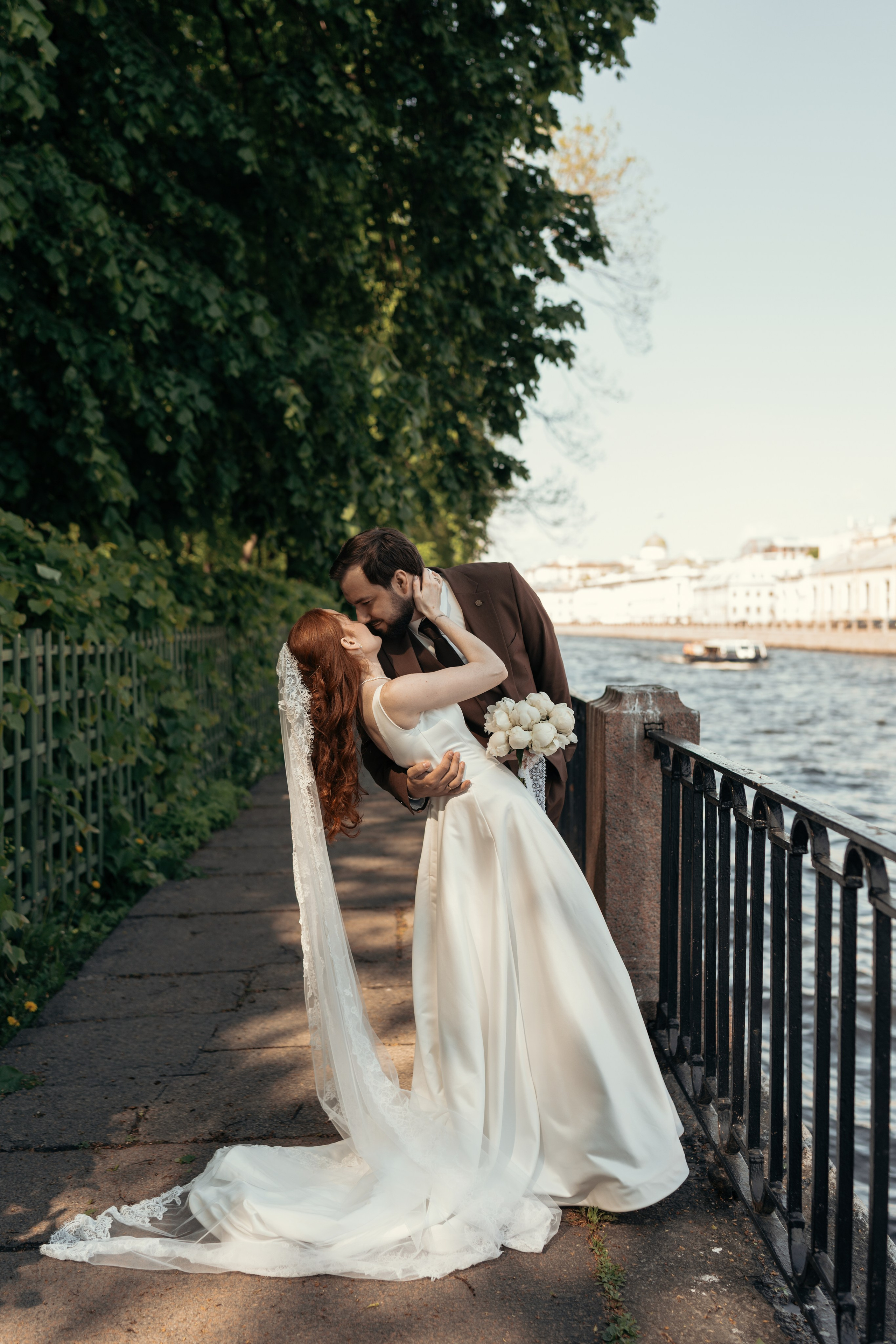 Владислав и Камилла. Hmliber — фотограф и контент-креатор из Петербурга