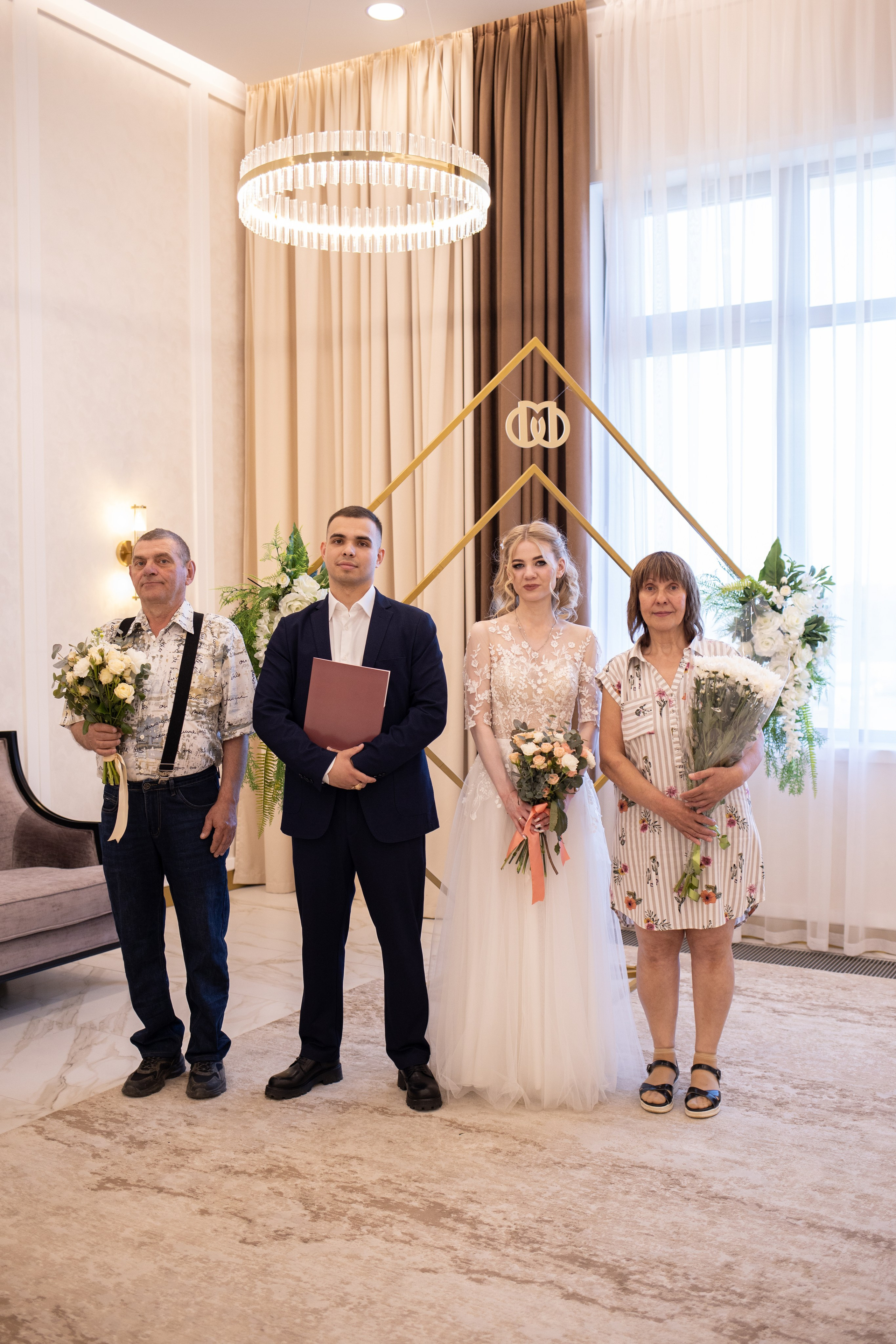 Руслан и Анастасия. Главная