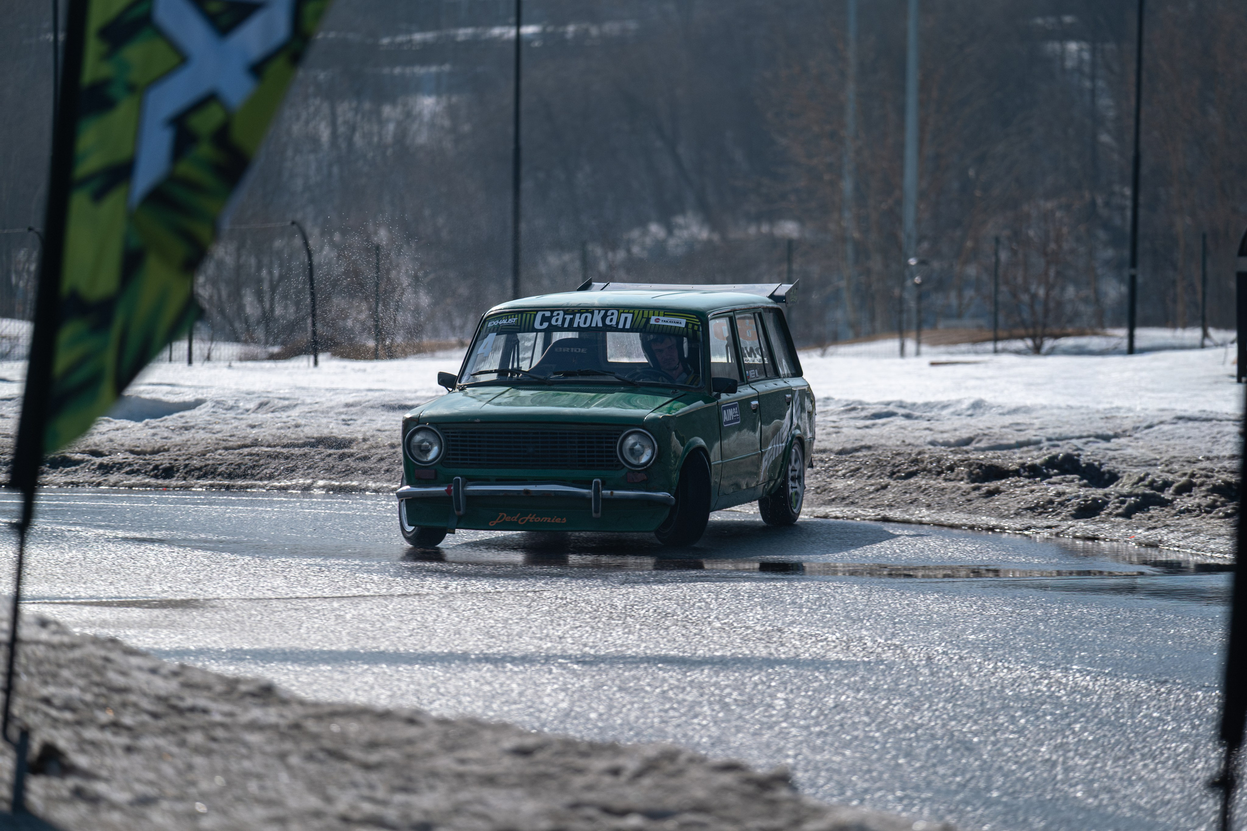 Спортивная автомобильная съемка. Malenkyia