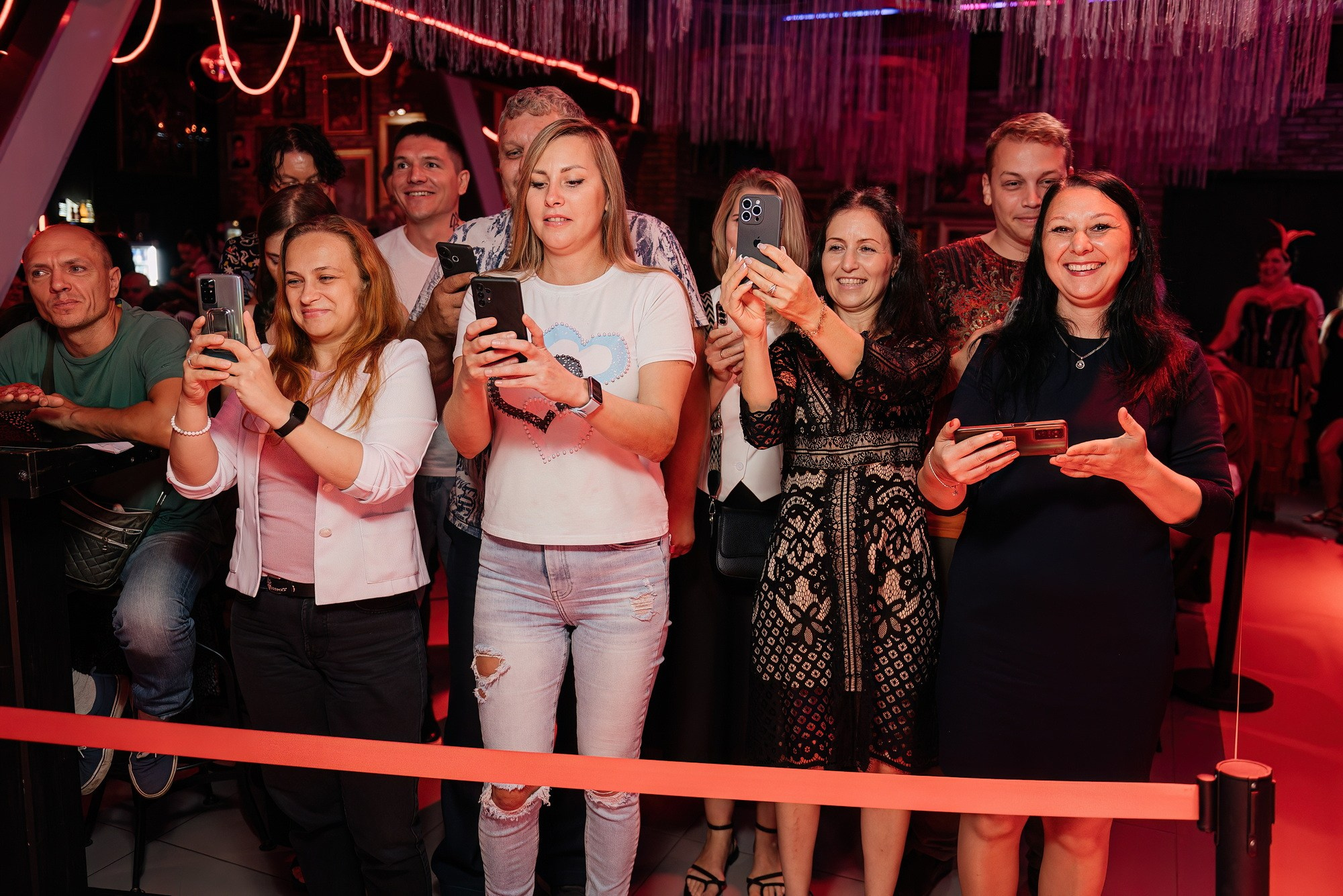 Караоке-проект «Голос большого города». Свадебный и репортажный фотограф Никита Сницарев в Барнауле