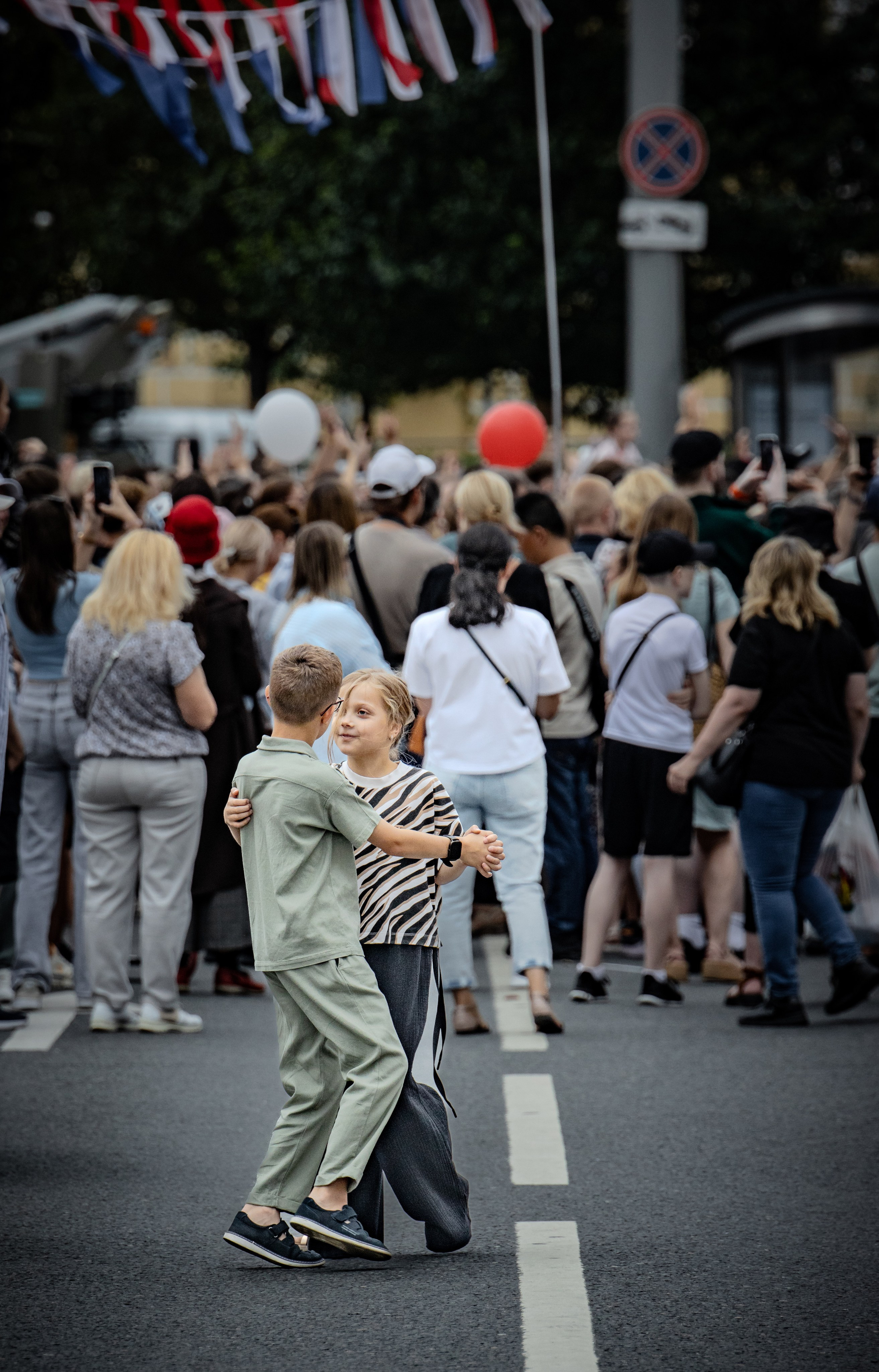 STREET. NE Cinema — backstage and reportage photography in cinema, music, Automotive and sport