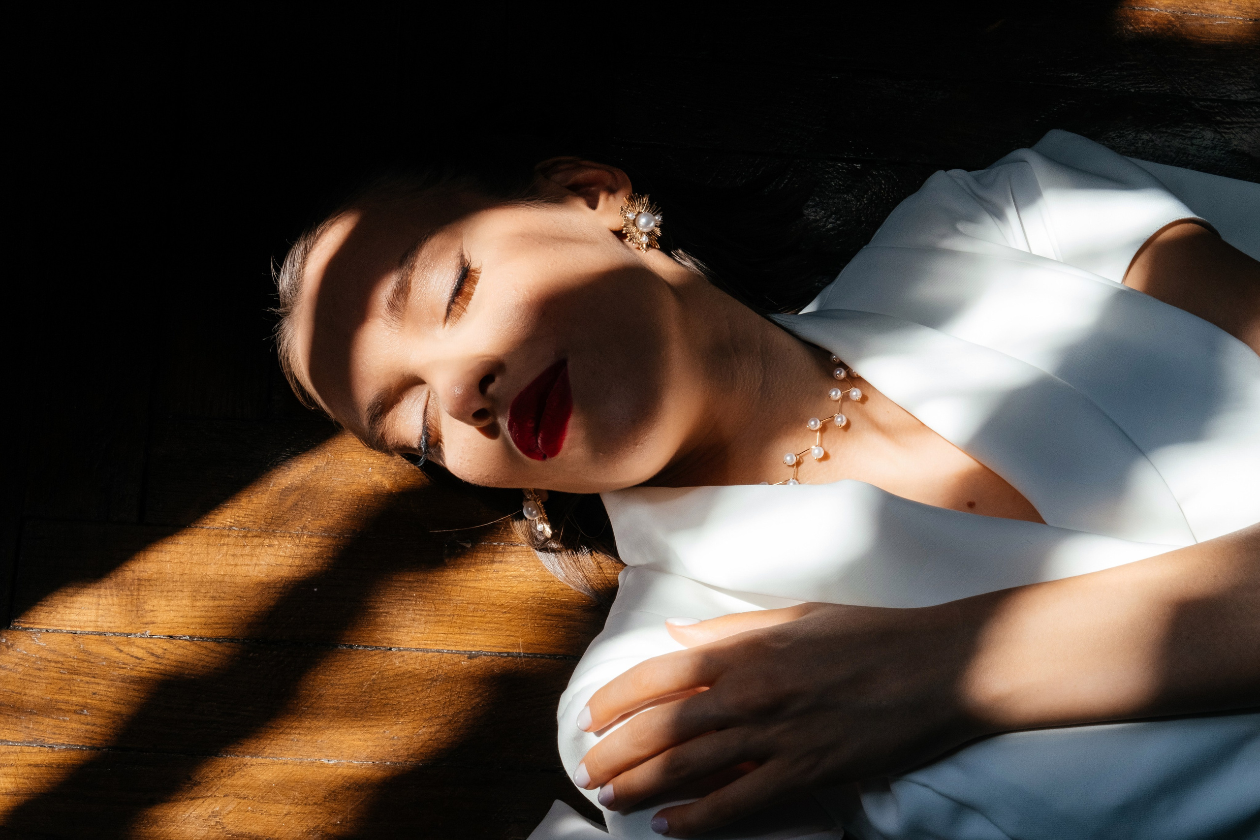 Свадебный фотограф в Екатеринбурге — живые и трогательные истории любви | Анна Кораблик. Свадебный фотограф в Екатеринбурге — заказ профессиональной фотосесии, все виды фотосъемки