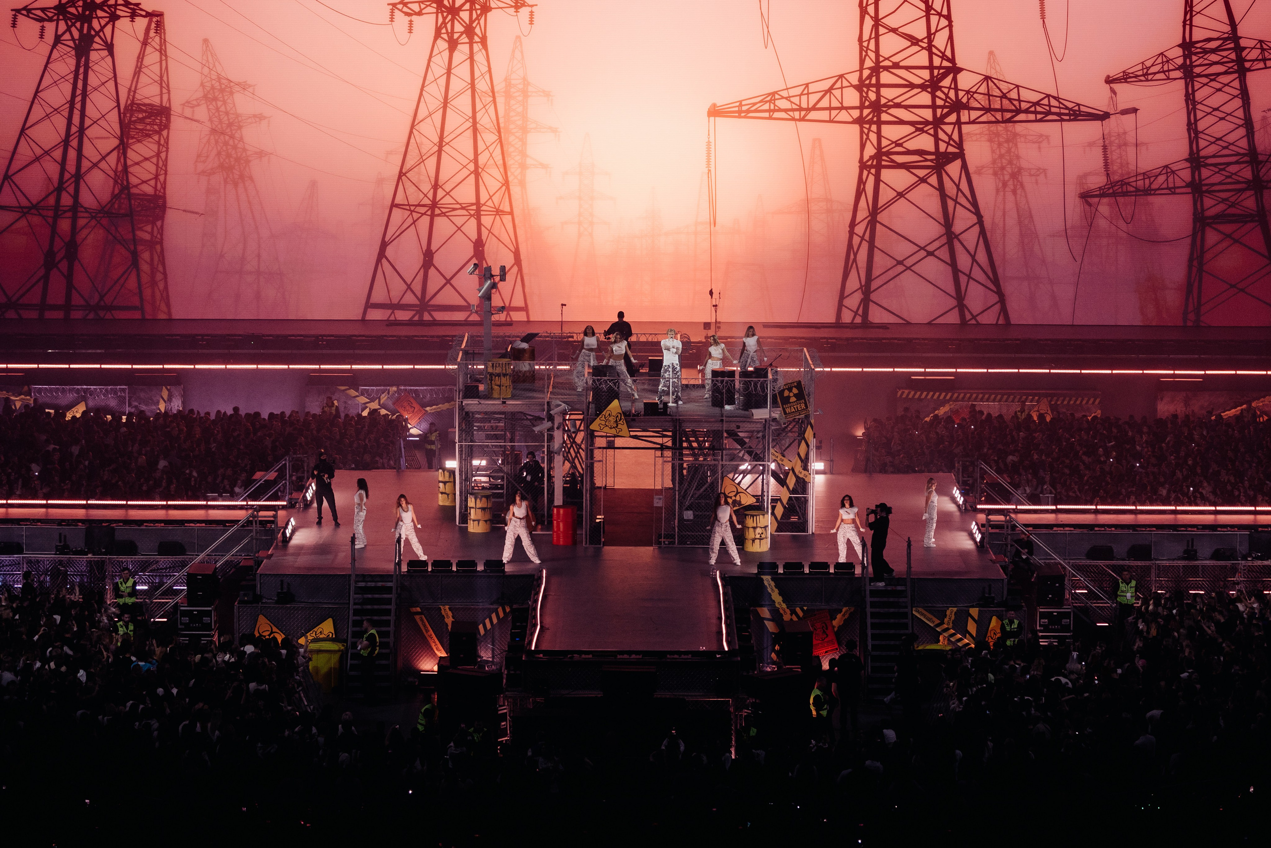 ЕГОР КРИД ГАЗПРОМ АРЕНА 11.10.25. Концертный и репортажный фотограф в Москве и Санкт-Петербурге Мария