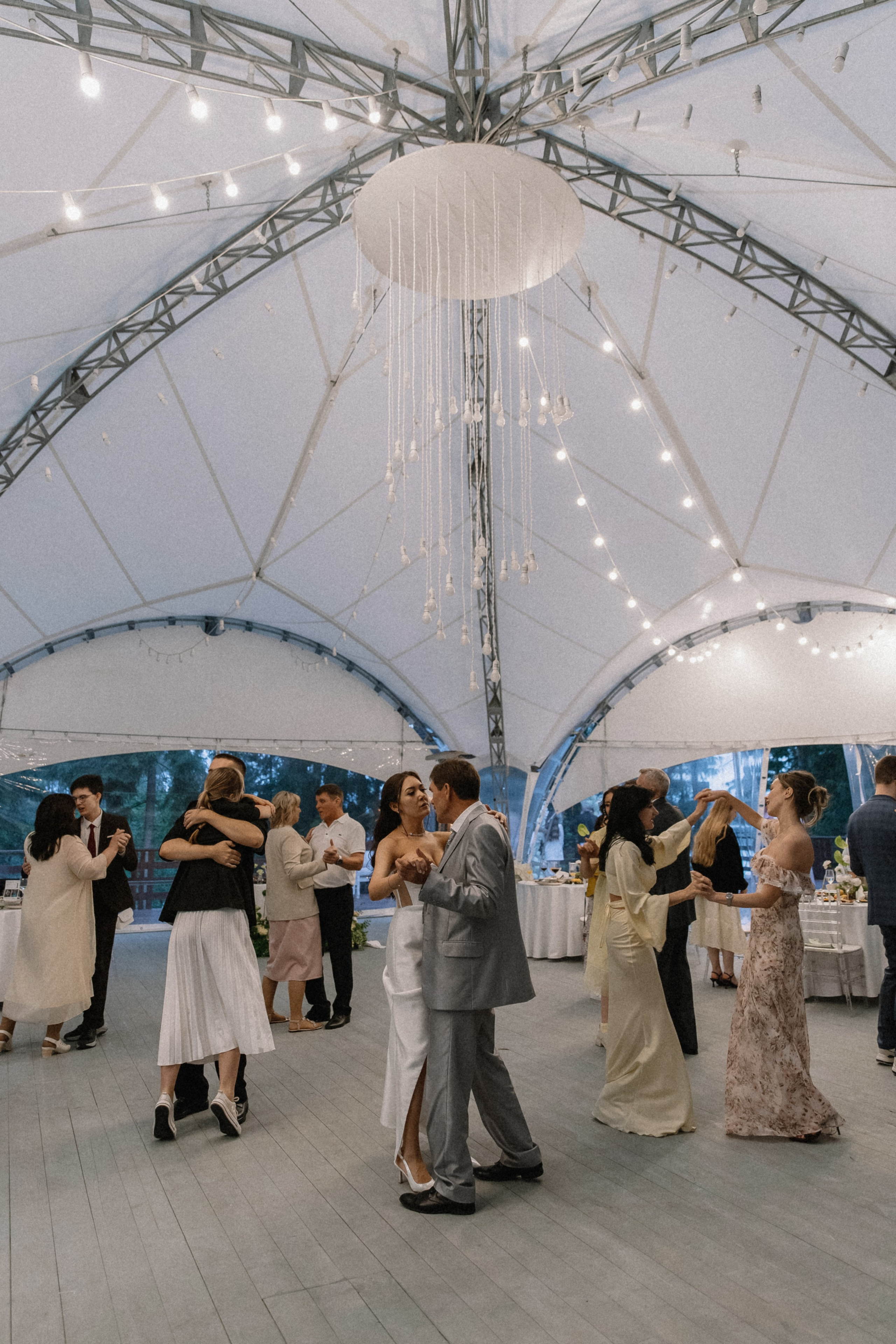 Карина + Дима: банкет. Николь — ваш любимый фотограф в Санкт-Петербурге