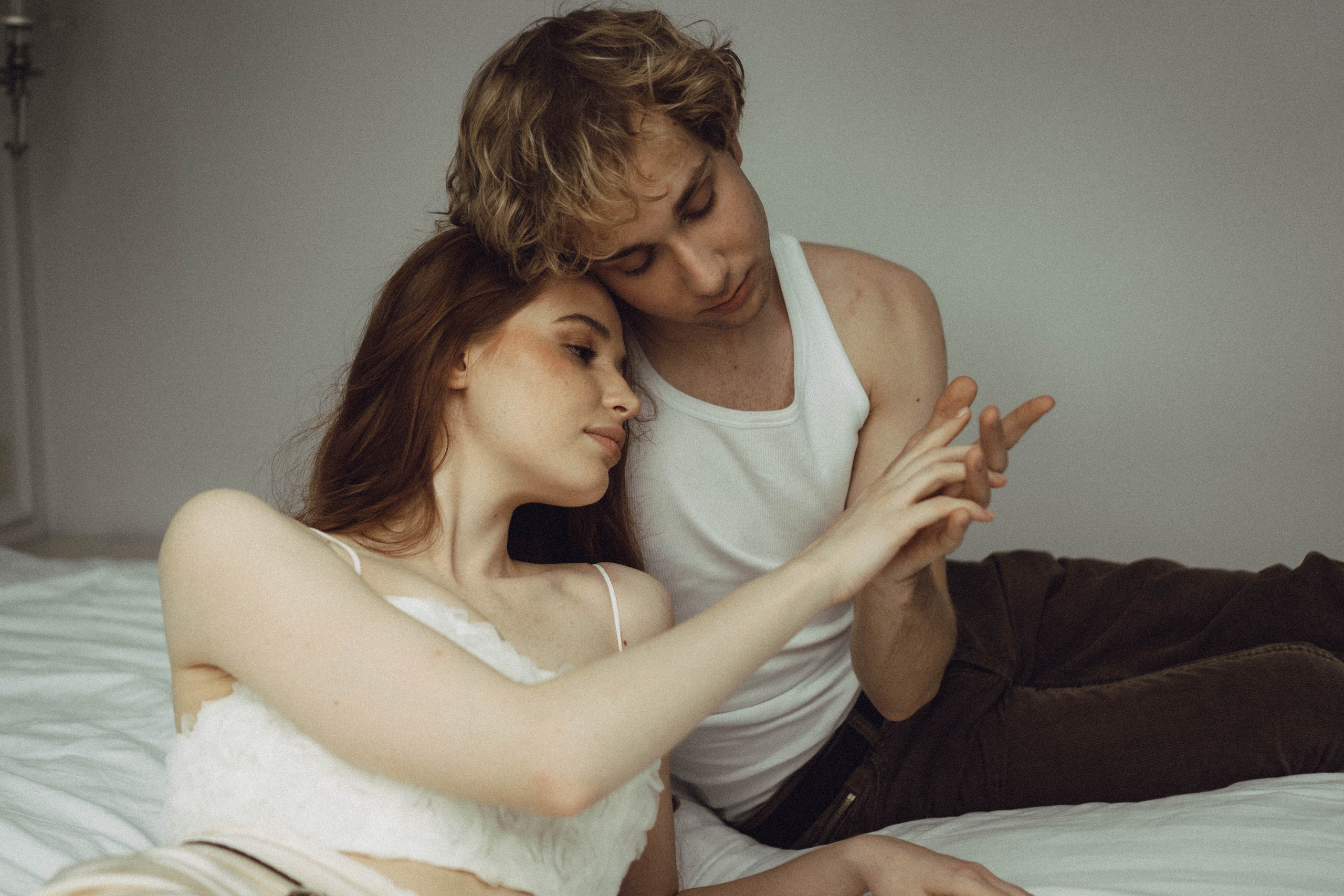 СВАДЕБНАЯ СЬЕМКА В ОТЕЛЕ. СБОРЫ ЖЕНИХА И НЕВЕСТЫ И ТАКЖЕ ТОР И ПОДГОТОВКА К ПРОГУЛКЕ. Профессиональный фотограф, Санкт-Петербург — Виктория Богомолова