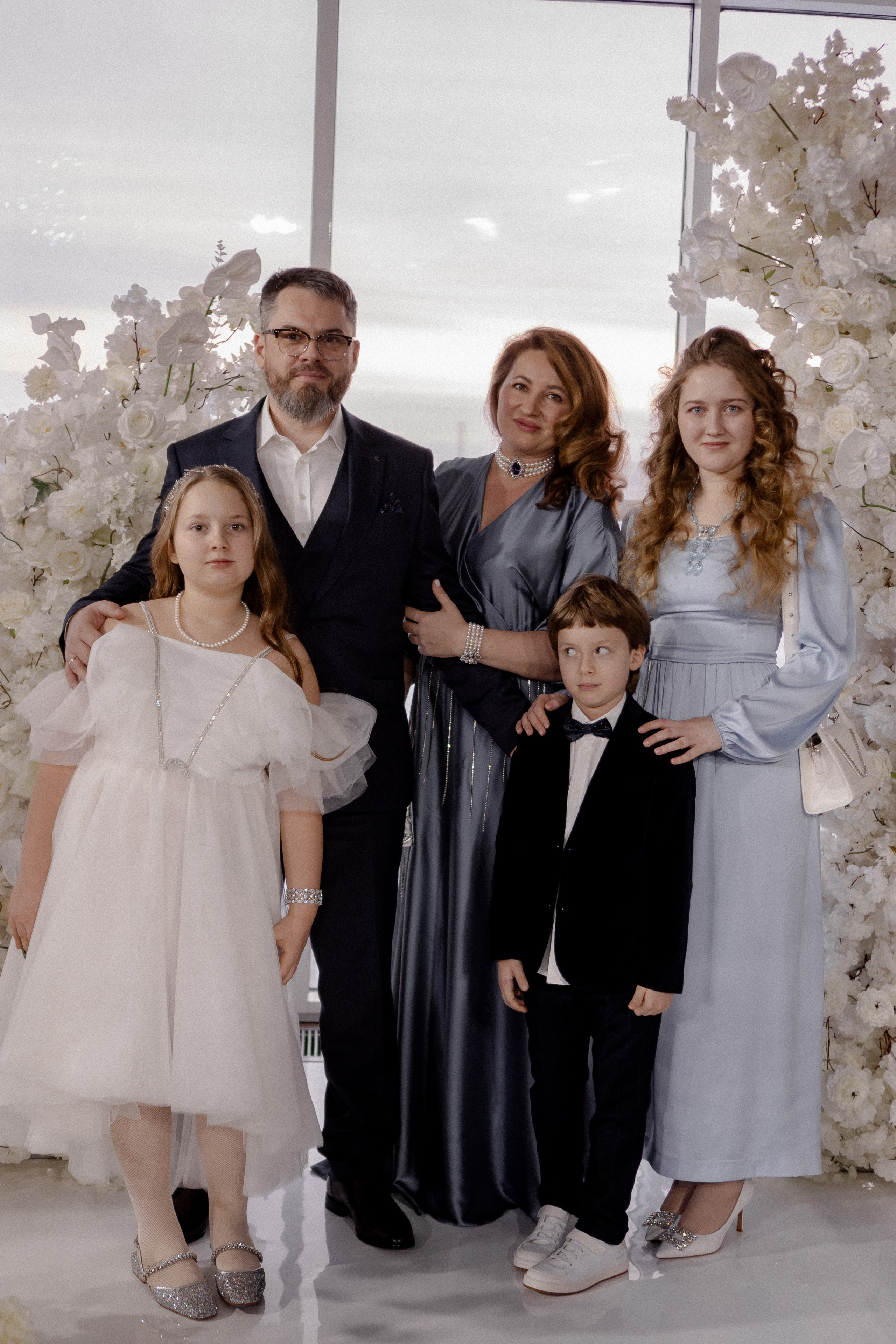 СВАДЕБНАЯ СЬЕМКА СБОРОВ В ОТЕЛЕ И ВЫЕЗД НА ЦЕРЕМОНИЮ (СНЯТО В СИБИРЕ В НИЖНЕВАРТОВСКЕ). Профессиональный фотограф, Санкт-Петербург — Виктория Богомолова