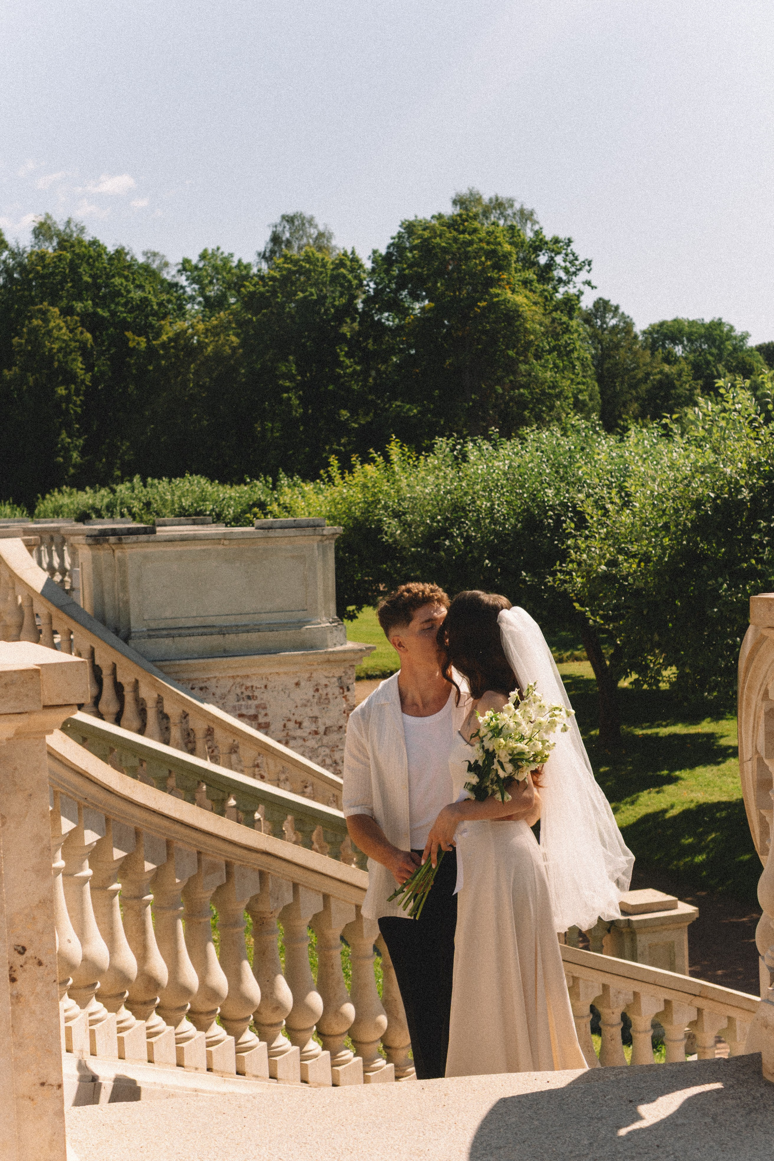 СВАДЕБНАЯ СЬЕМКА В ПЕТЕРГОФЕ И СЬЕМКА РЕПОРТАЖА В ЗАГСЕ ПЕТЕРГОФА. Профессиональный фотограф, Санкт-Петербург — Виктория Богомолова