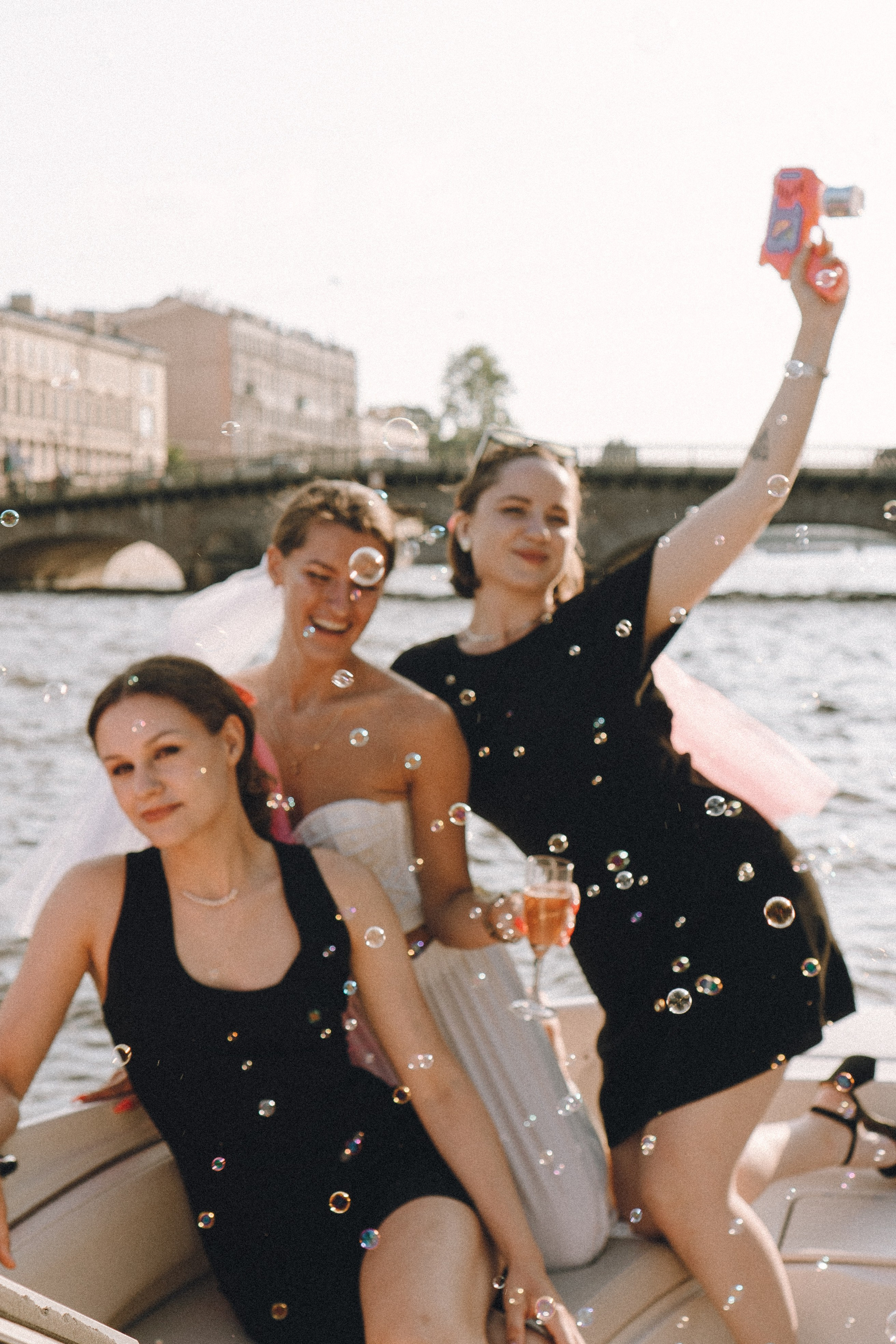 ДЕВИЧНИК НА КАТЕРЕ. Профессиональный фотограф, Санкт-Петербург — Виктория Богомолова