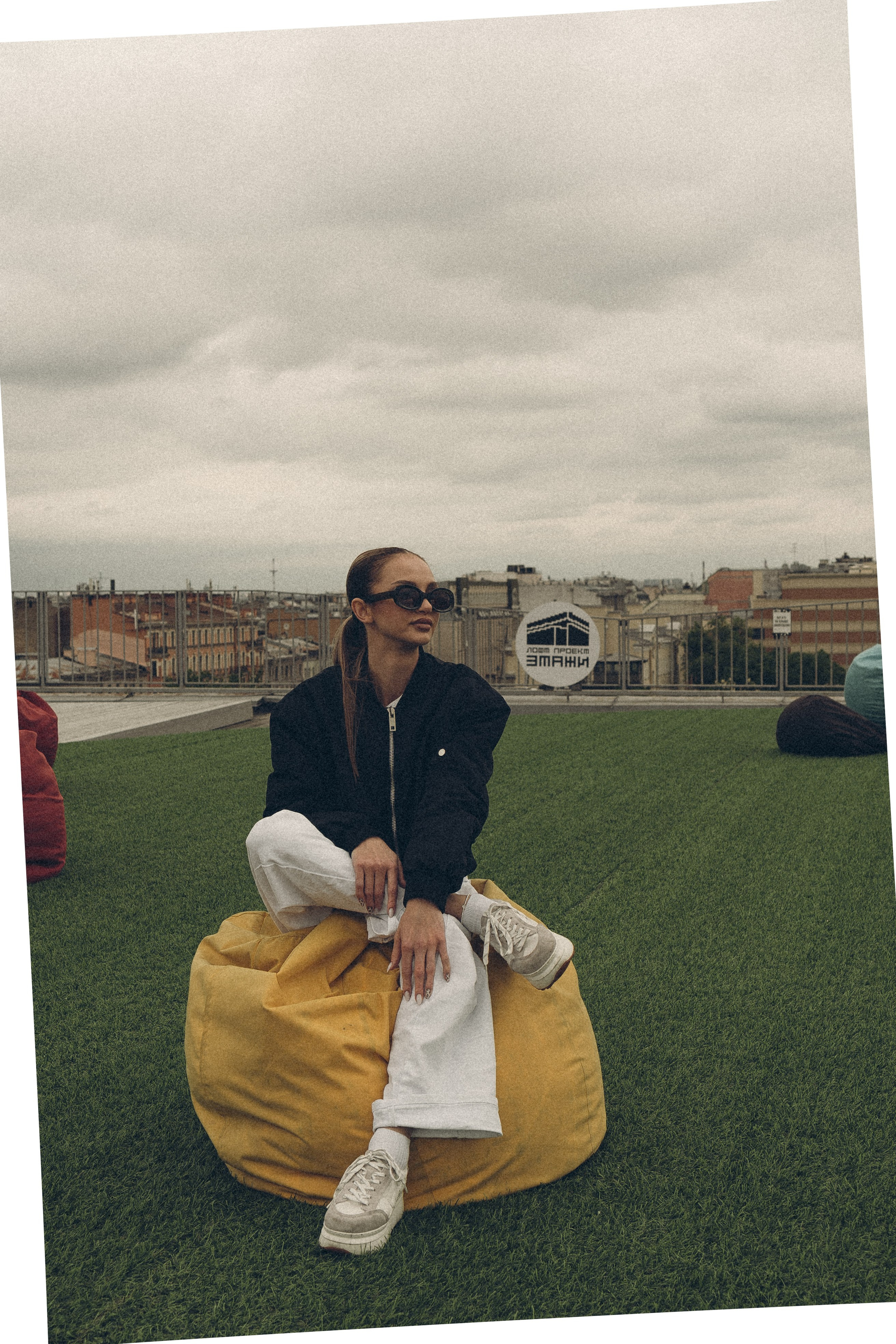 МЫ ГУЛЯЛИ ПРО КРЫШАМ ПИТЕРА. Профессиональный фотограф, Санкт-Петербург — Виктория Богомолова