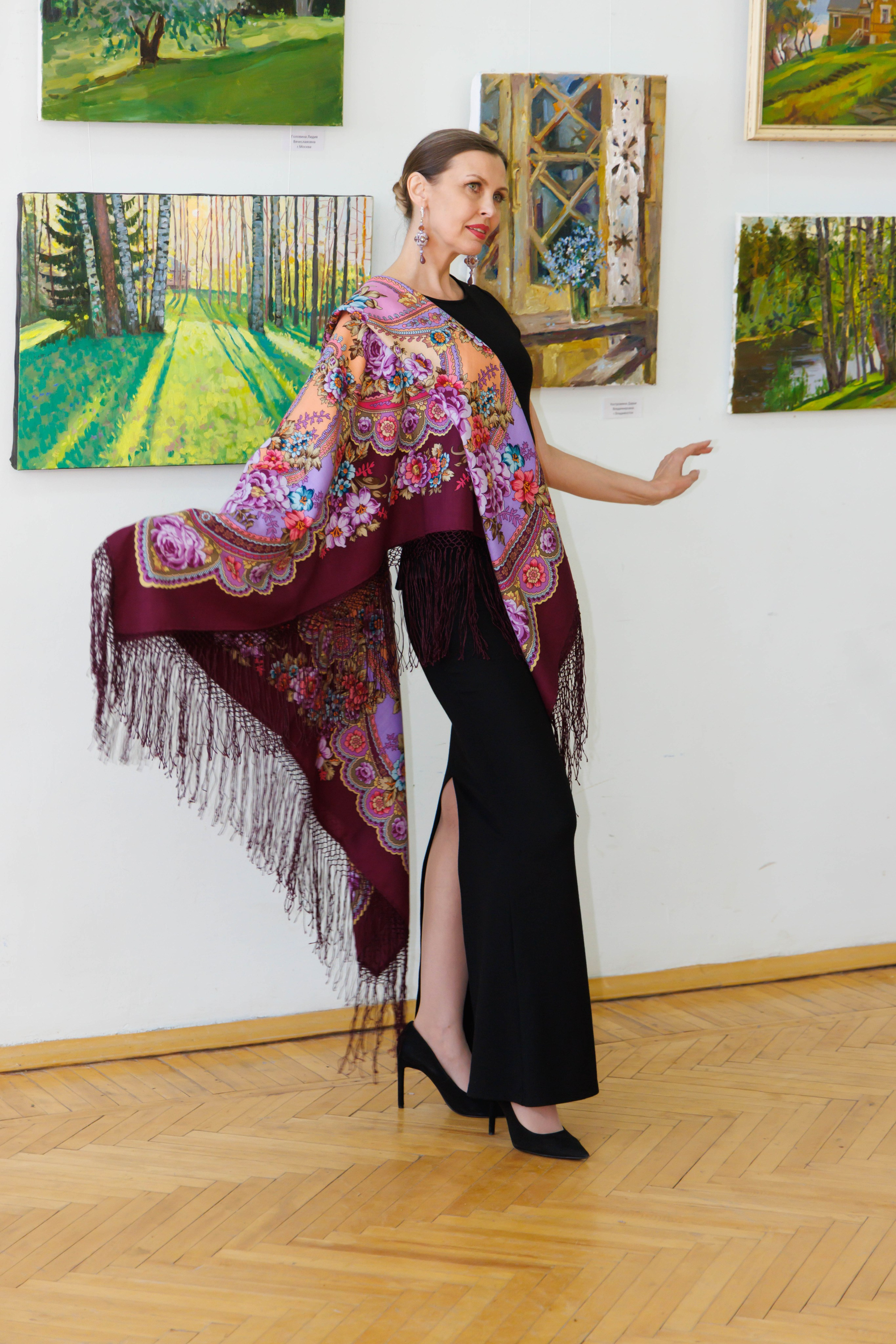 Всероссийский пленэр художников в доме-музее Ильи Репина, 2025. Коллекционер и искусствовед Олеся Ястребова