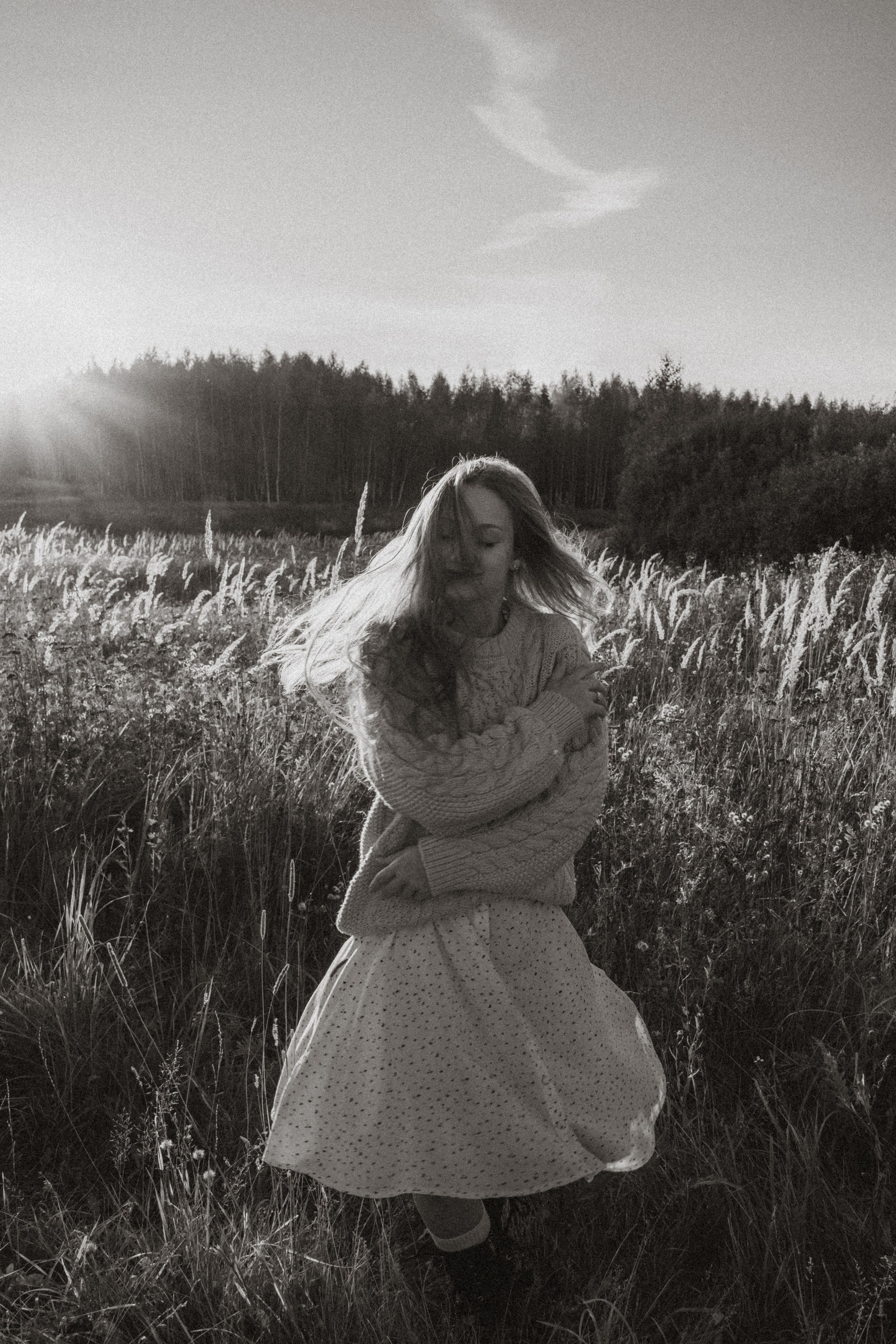 Юля. Осенняя фотосессия в поле. Юлия Левада Семейный и женский фотограф