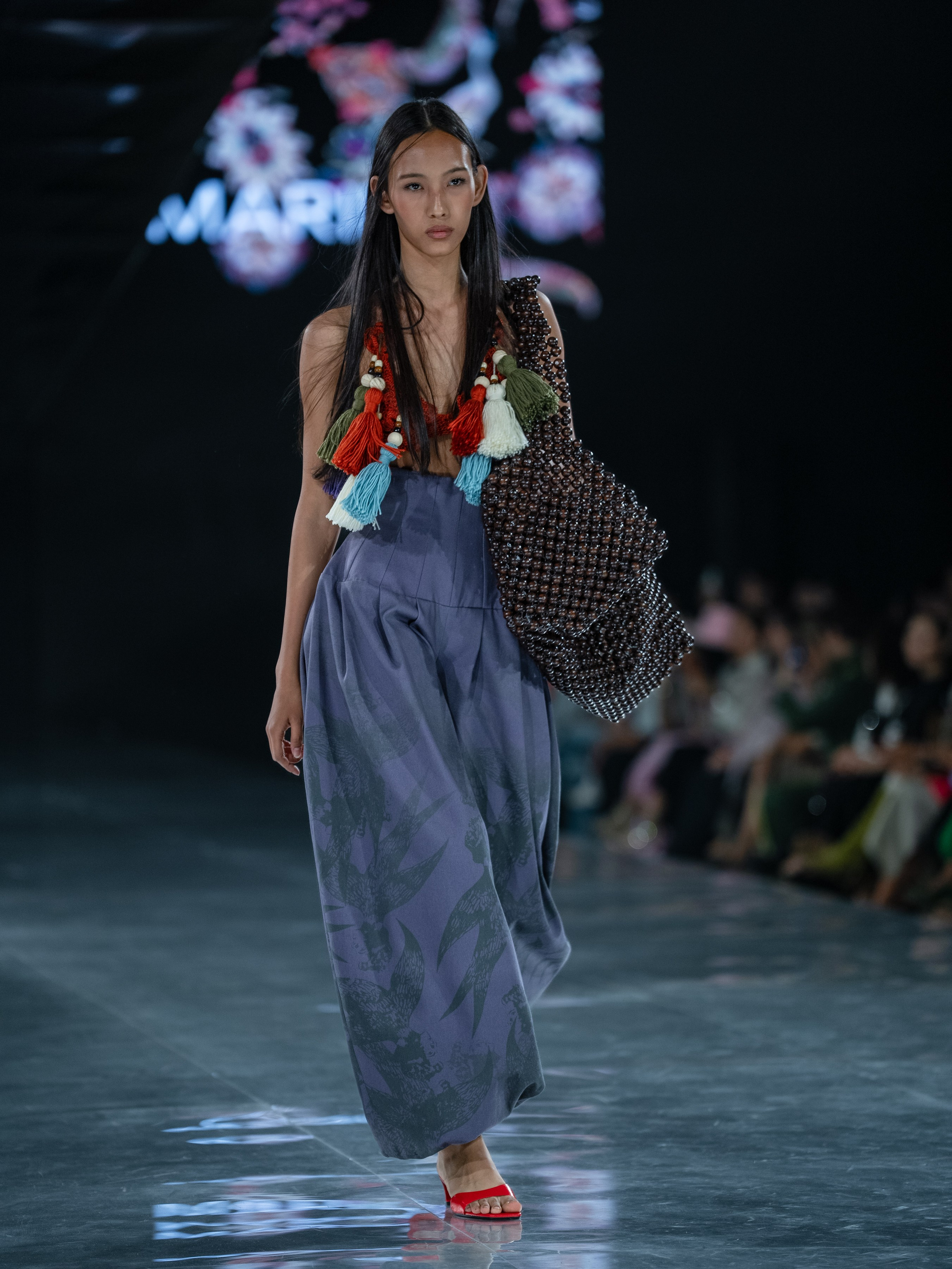Visa Fashion Week Pre-Fall Mariko. Сайт Алматинского НЮ АРТ, будуар и фэшн фотографа Дениса Карпенко