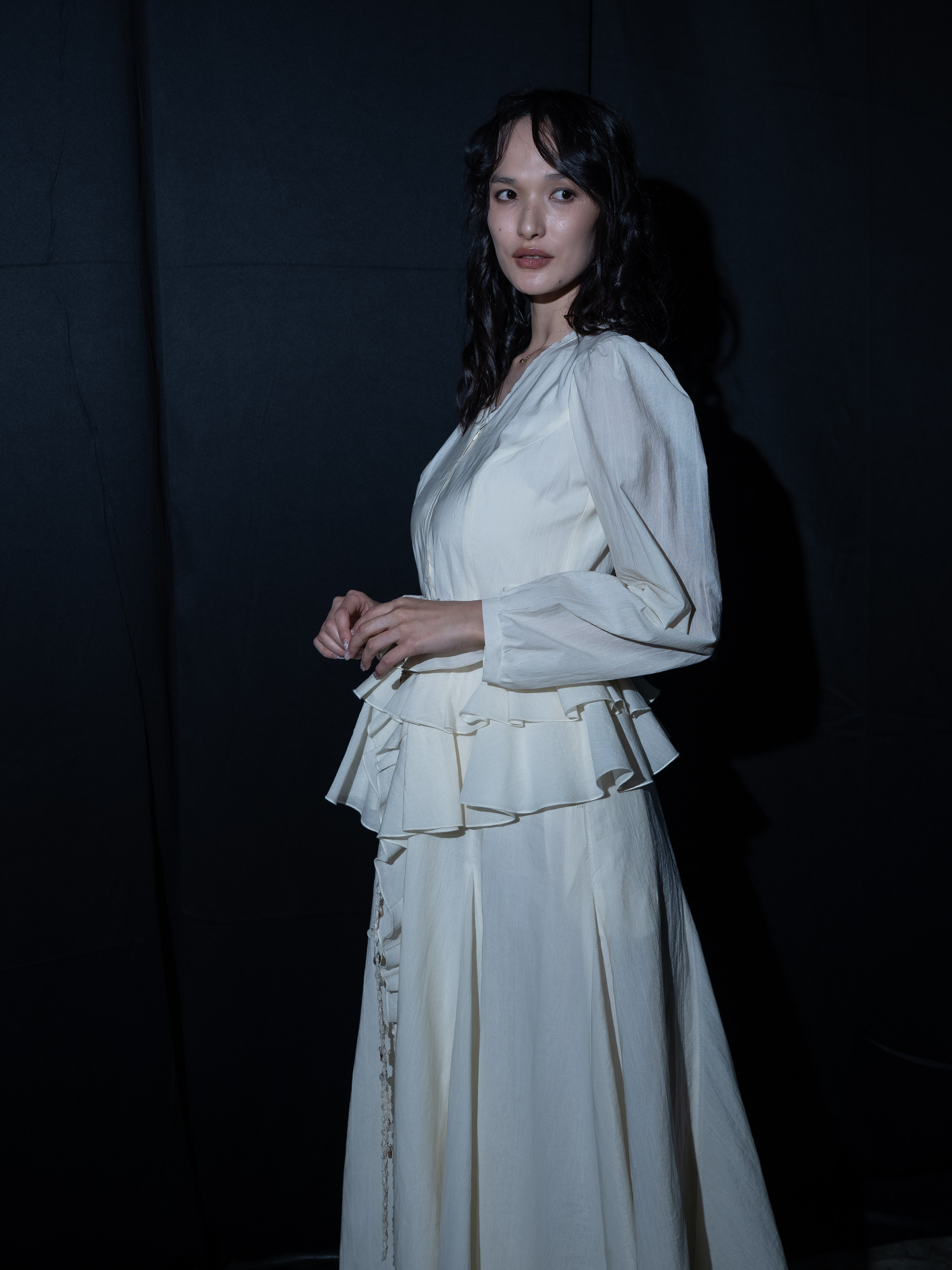 Visa Fashion Week Pre-Fall 2026 April BackStage Day 1. Сайт Алматинского НЮ АРТ, будуар и фэшн фотографа Дениса Карпенко