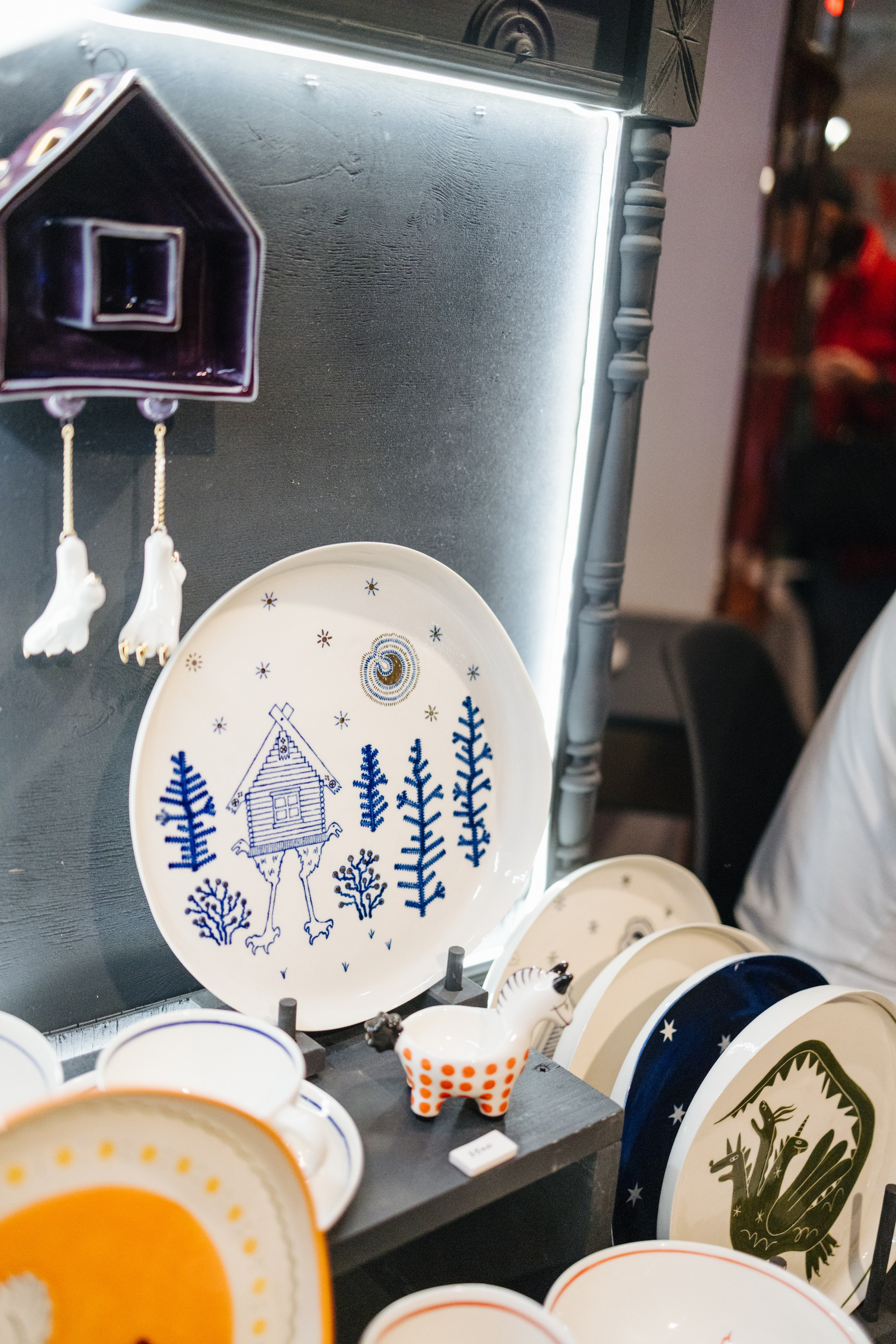 2–3 марта 2024 в пространстве «Три вокзала. Депо» / День 1 / фото Валерий Белобеев. Фотоотчеты «Ламбада-маркета»