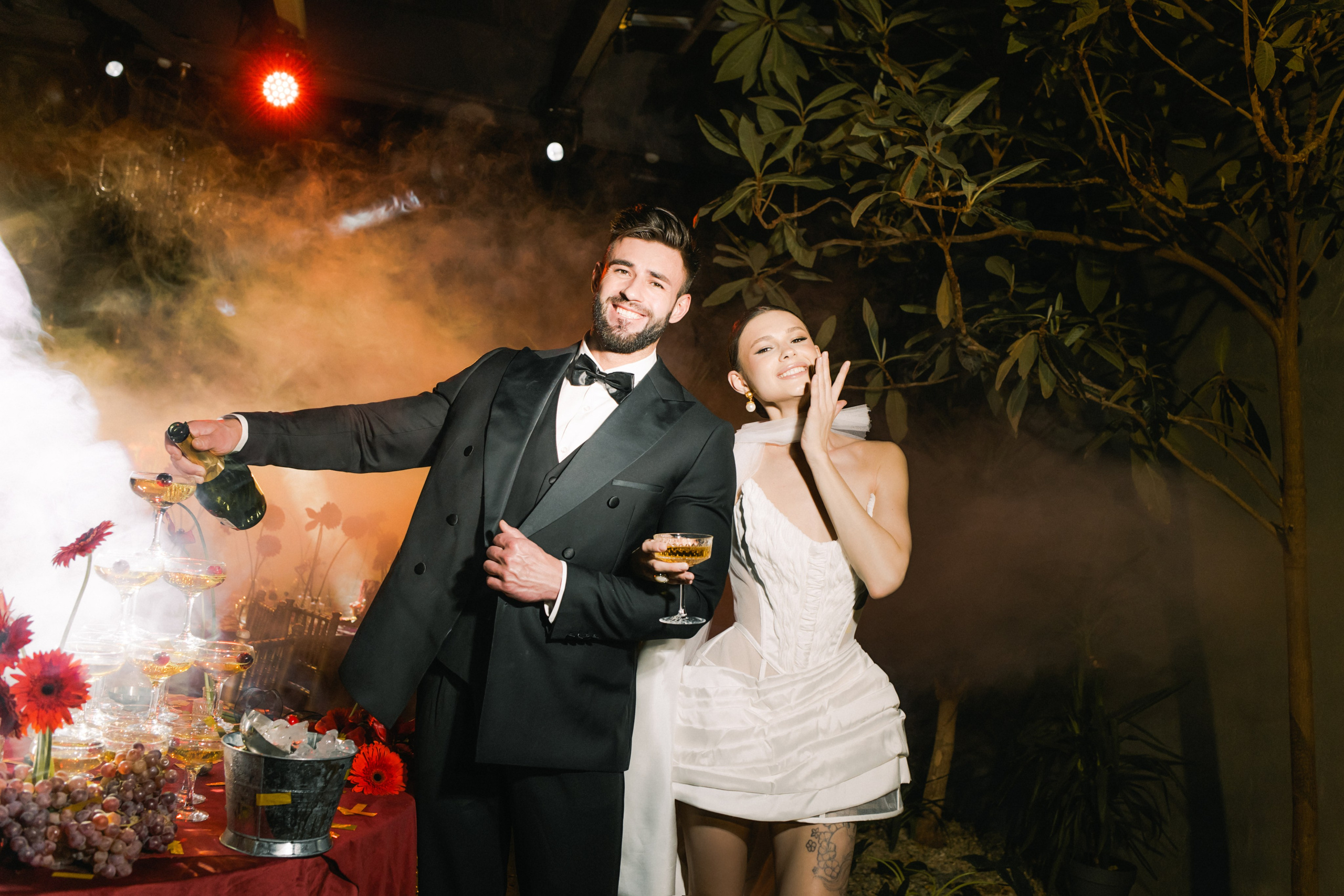 Красивая свадьба в Красном цвете. Свадебный фотограф в Краснодаре и по всему ЮФО и Миру Ольга Гусева