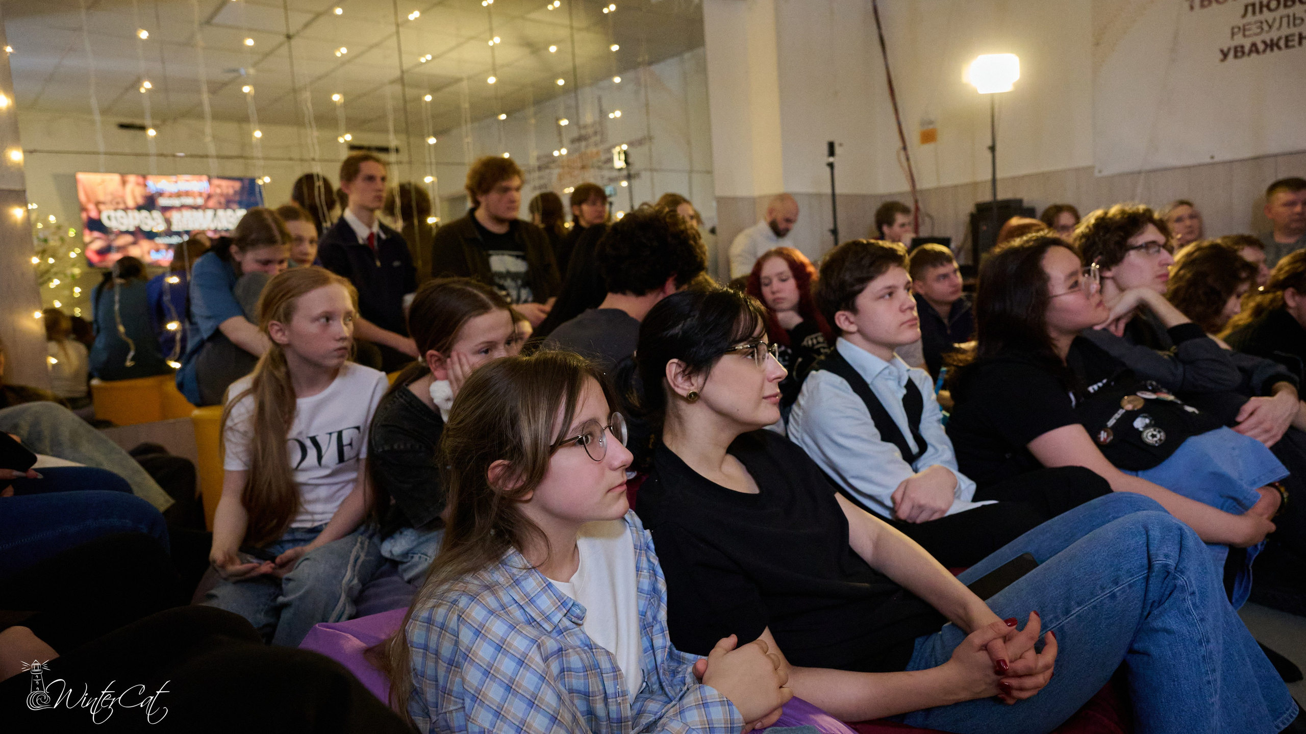 Тёплый Вечер (18.04.26 Чайка). Портретный и репортажный фотограф в Магадане Андрей Нефедов WinterCatPhoto