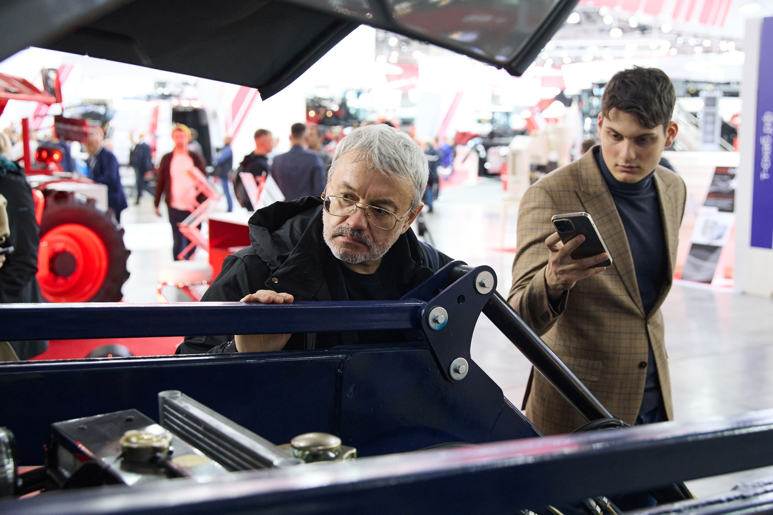 Репортаж для промышленной компании. 1224 prod — продакшен полного цикла для вашего бизнеса и жизни