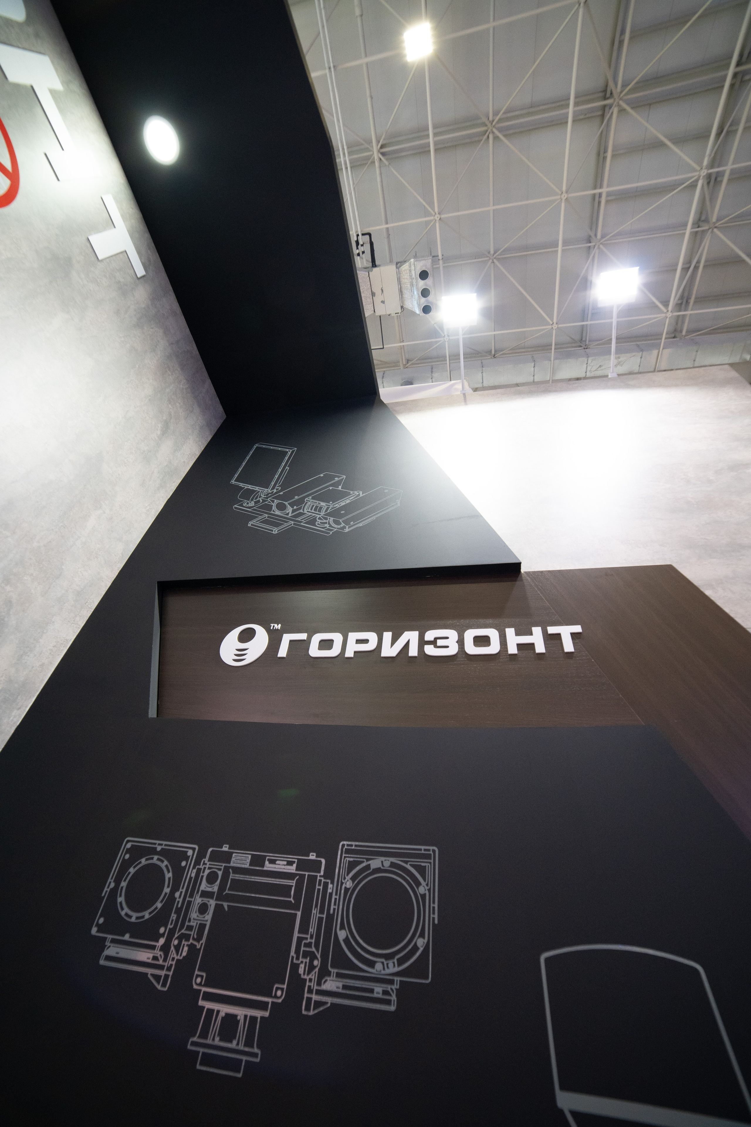 Выставочные стенды. Профессиональный портретный фотограф в Москве Владимир Глаголев