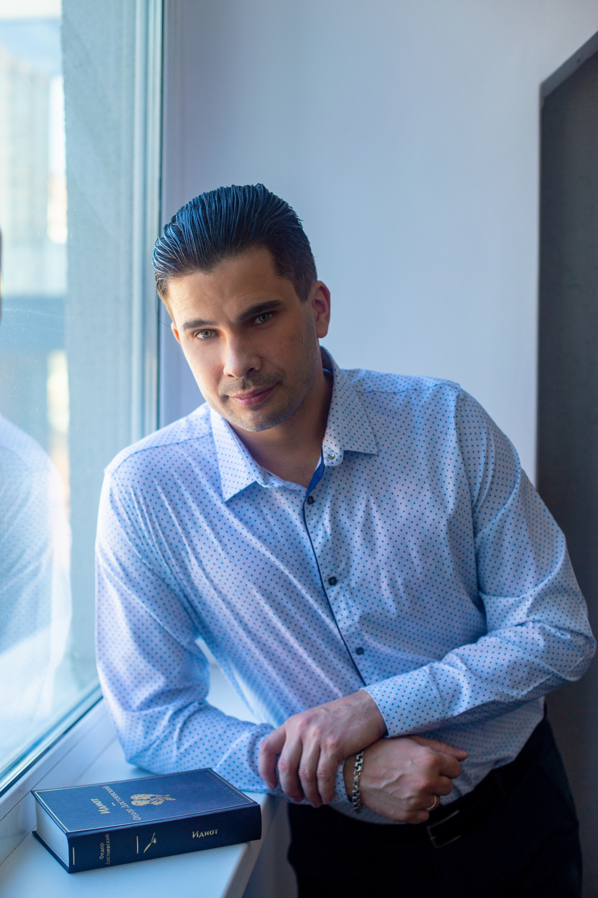 Бизнес портрет фотограф. Фотограф видеограф Иркутск фото видео студия Алексея Марамзина