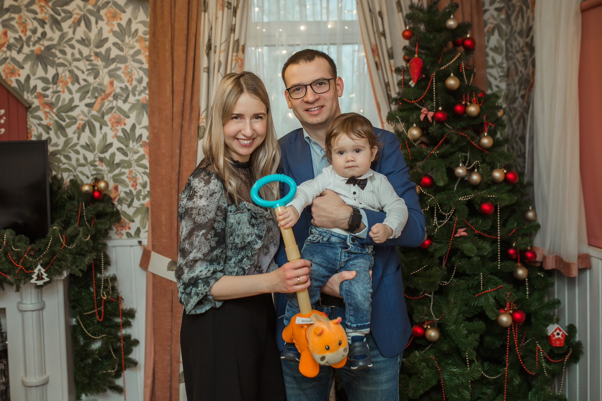 Годик Максиму. Фотограф на Крещение, семейный фотограф в Москве