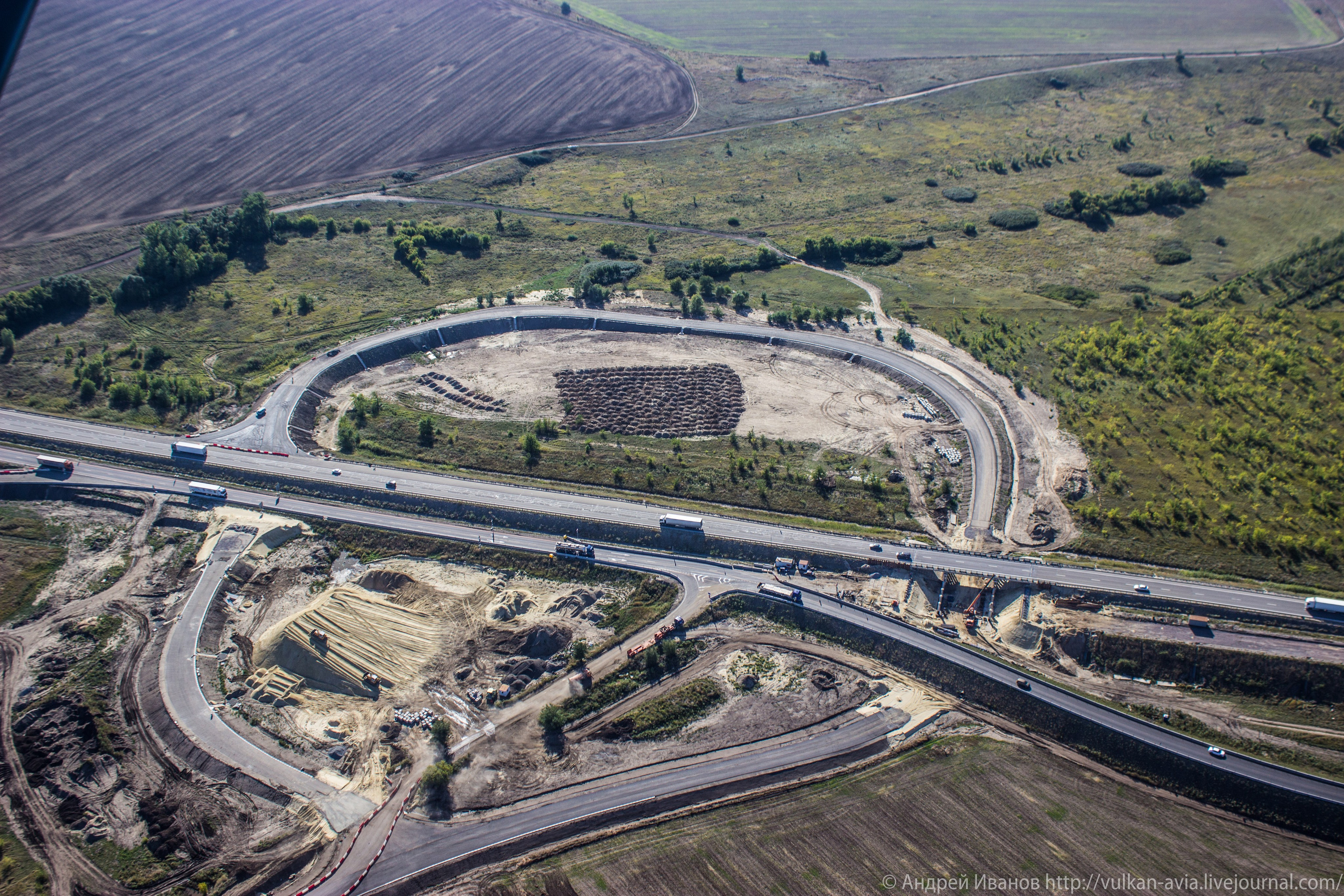 Волгодонск аэр. Потапов слёт «Небо для всех» (2021 г.). Фотоальбом показывающий увлекательный мир авиации и мир медведей Андрея Иванова