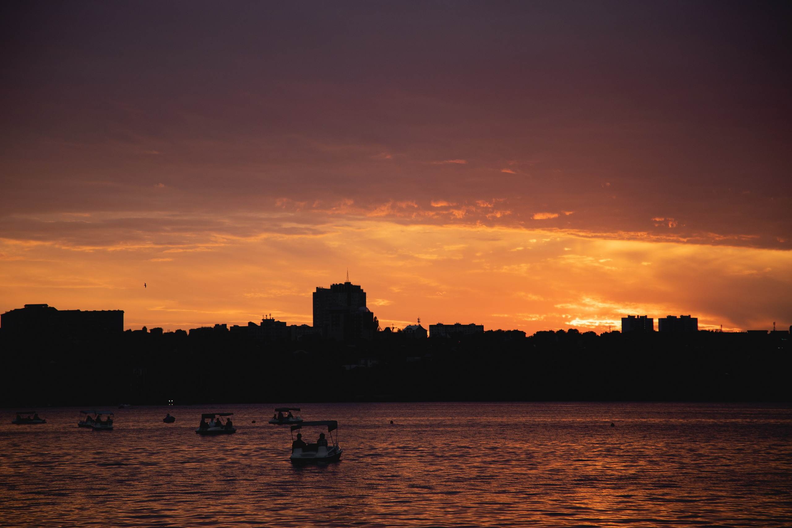 Уличная классика 2023. Портретный и репортажный фотограф в Воронеже: Анастасия Пузикова