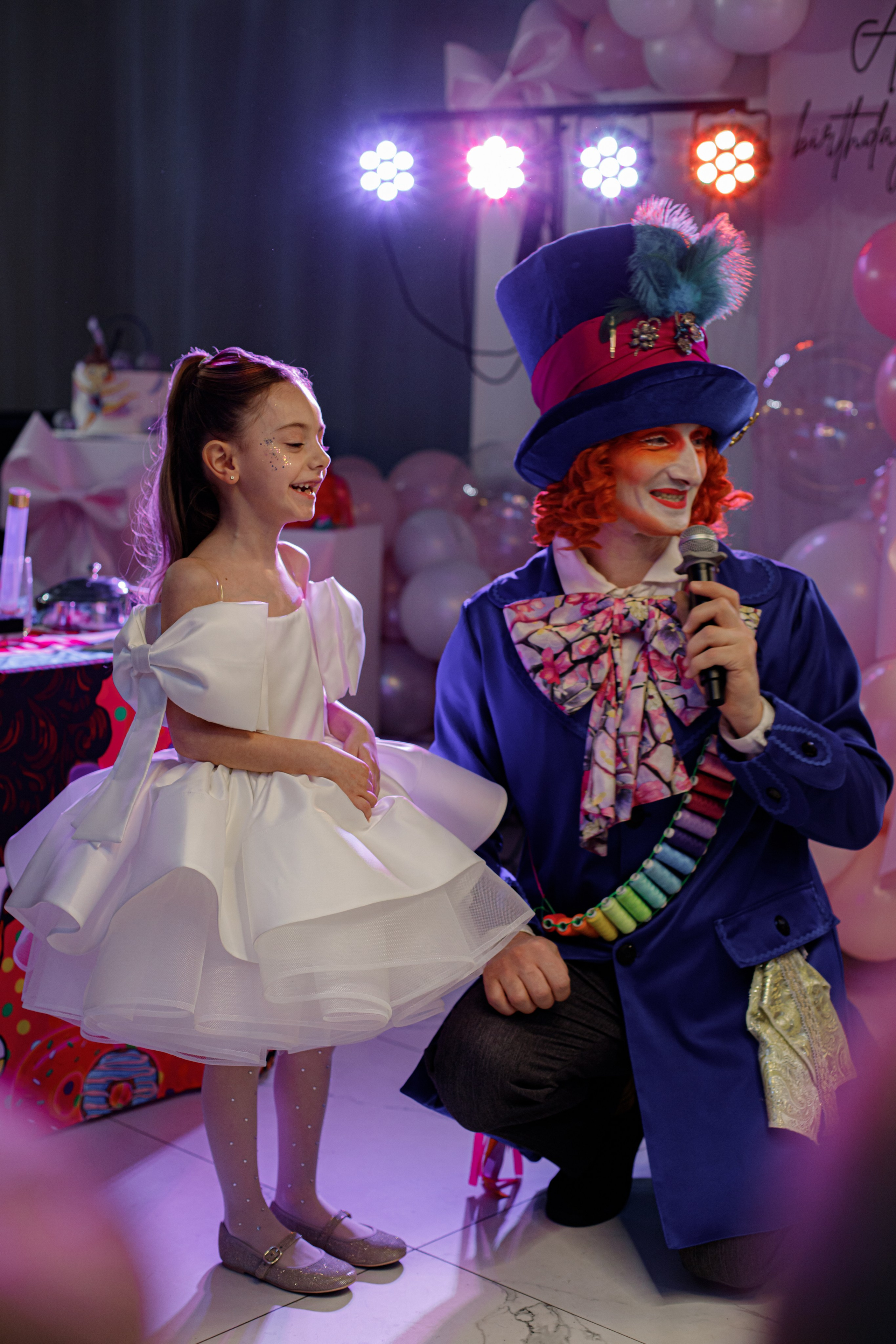 ASIA'S BIRTHDAY PARTY. Photokarish