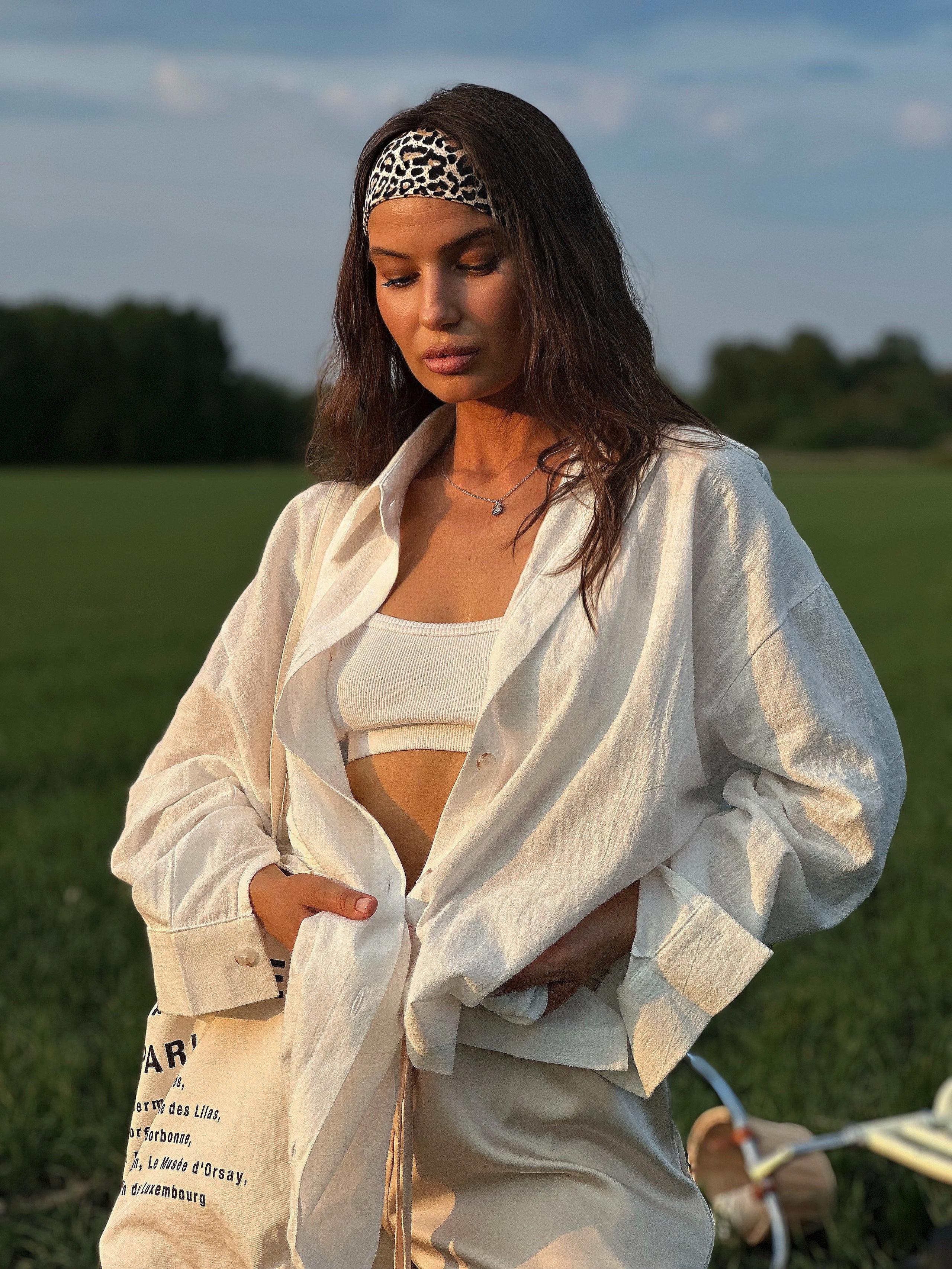 Летний lookbook для бренда одежды «LeCóache». Главная