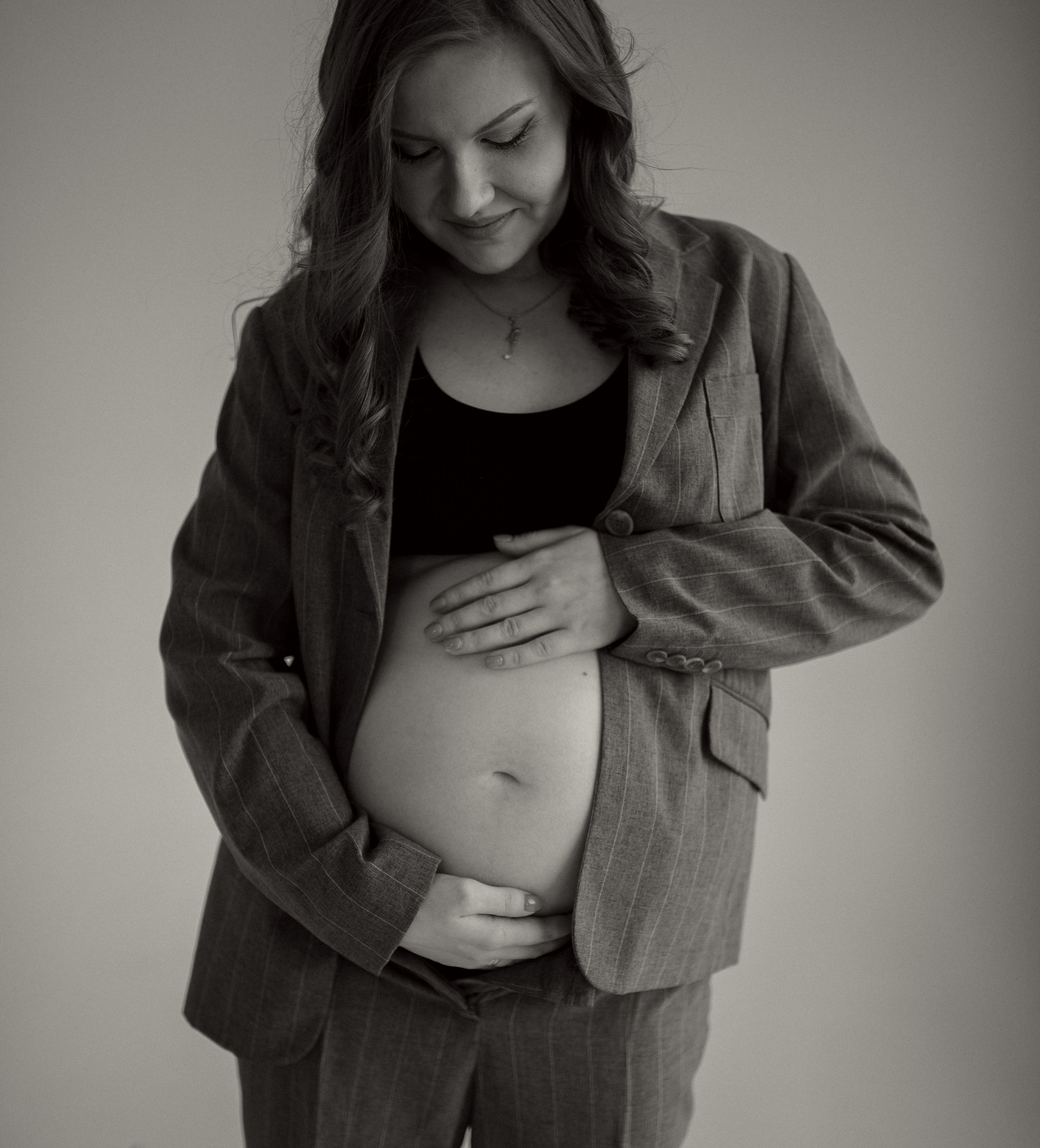 Фотосессия беременности в студии Бутово. Семейная фотосессия Бутово Москва фотограф Алина Морщагина