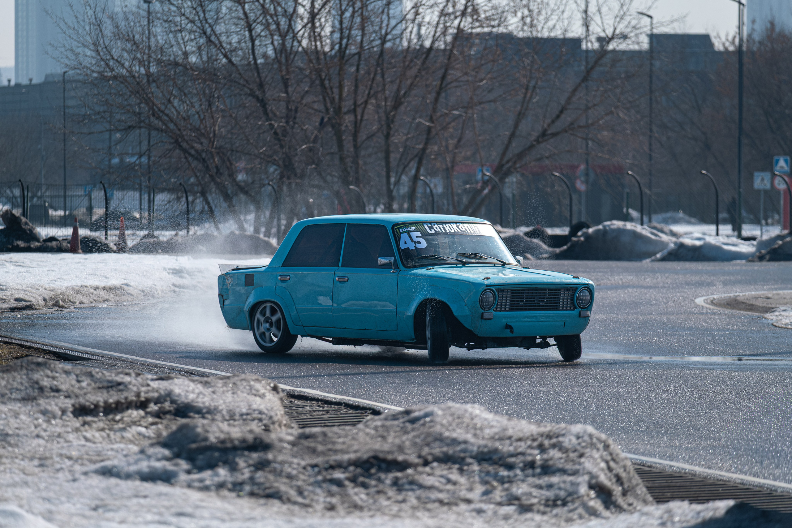 Спортивная автомобильная съемка. Malenkyia