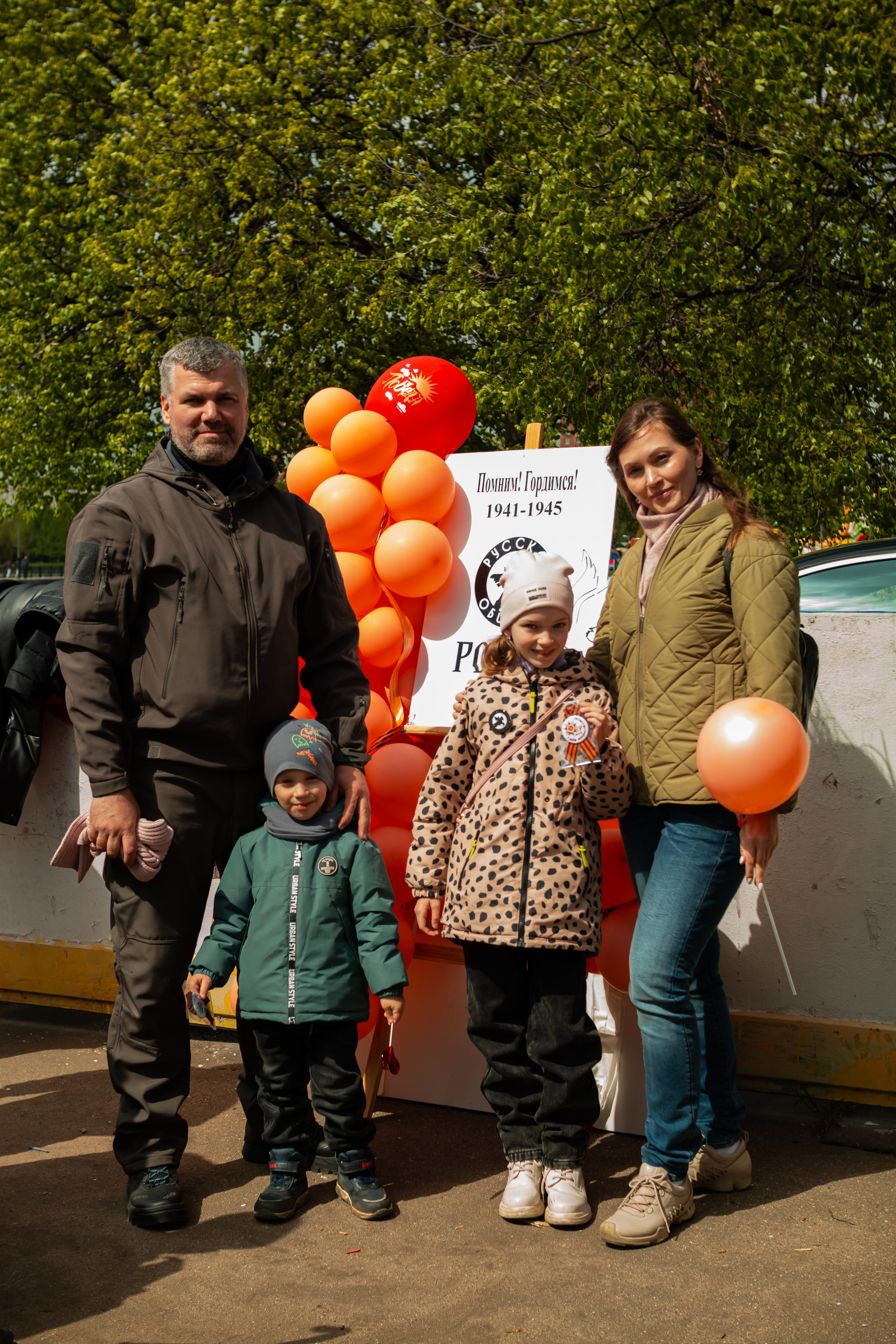 Репортаж с 9 мая 2025 года, День Победы! ВАО Москва. Фотограф Илья Варакин