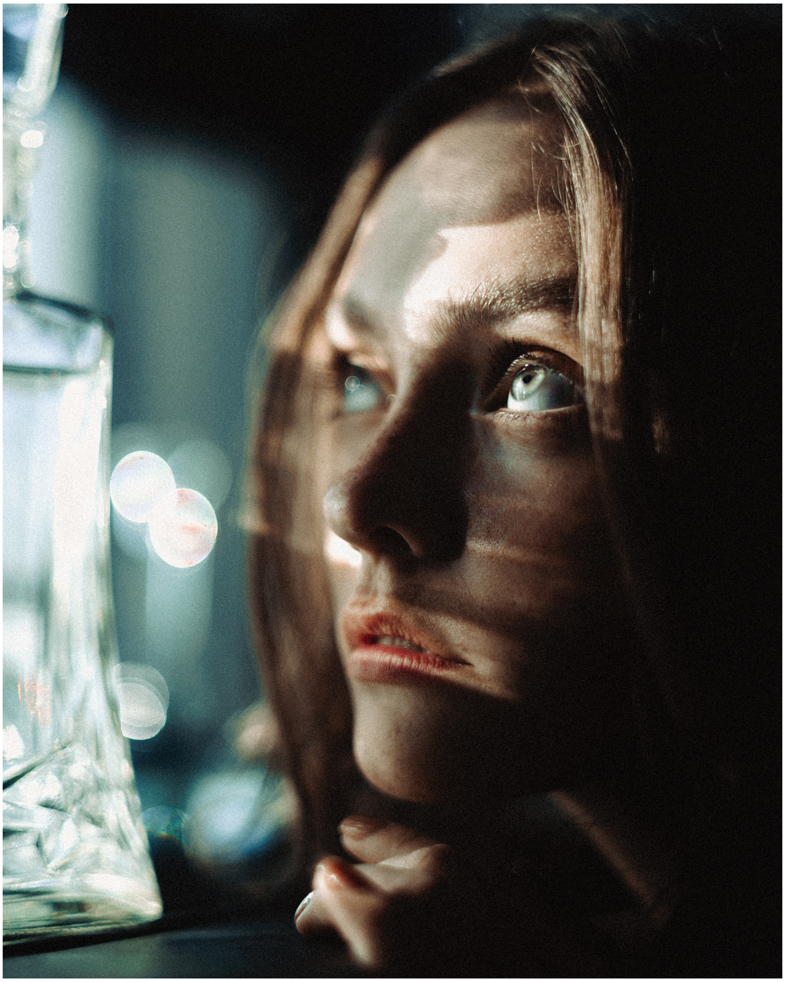 Арт фотосессия с необычной идеей в студии в Москве