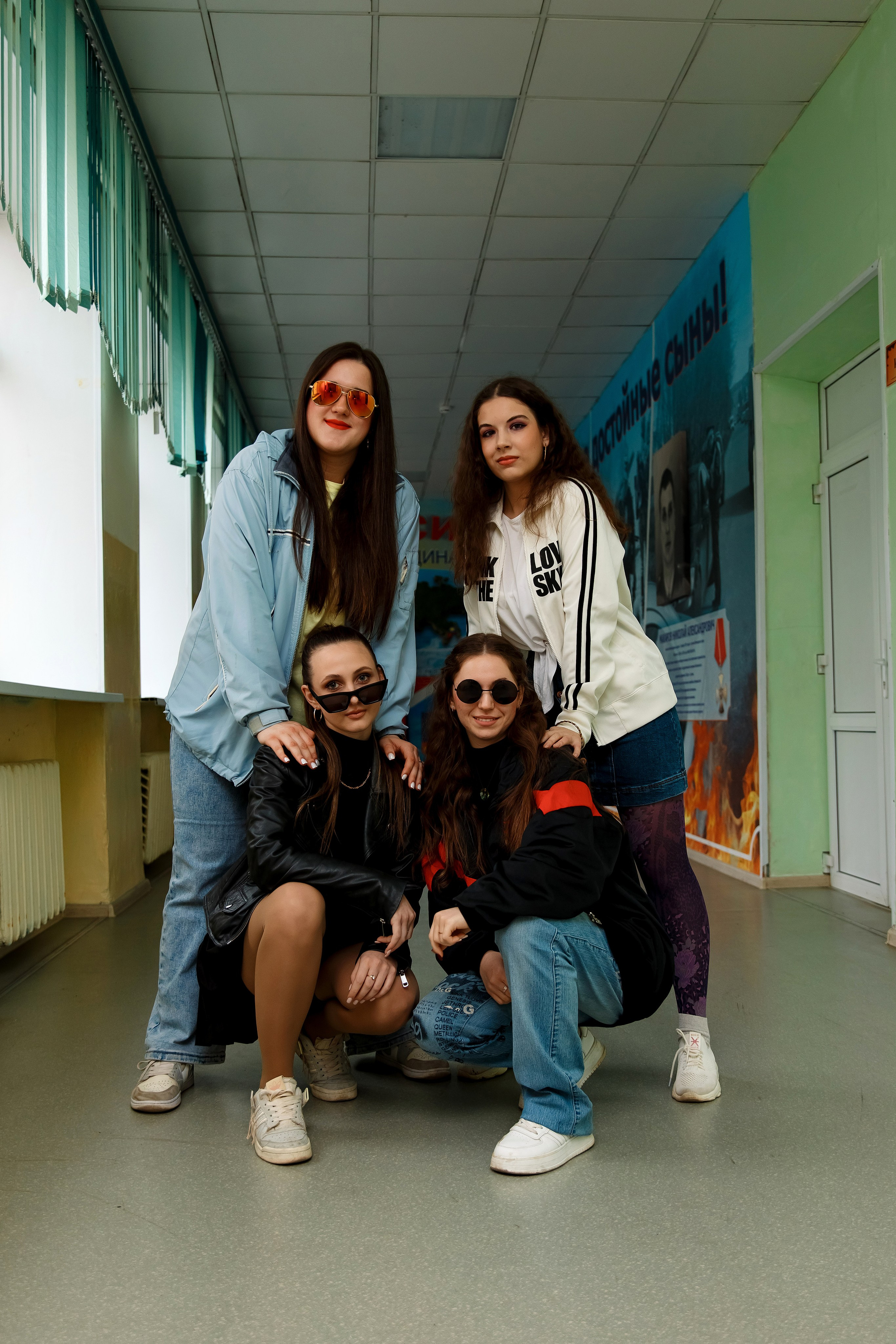 11 класс день не послушания в школе. Фотограф Любовь Корниенко, Примоский край