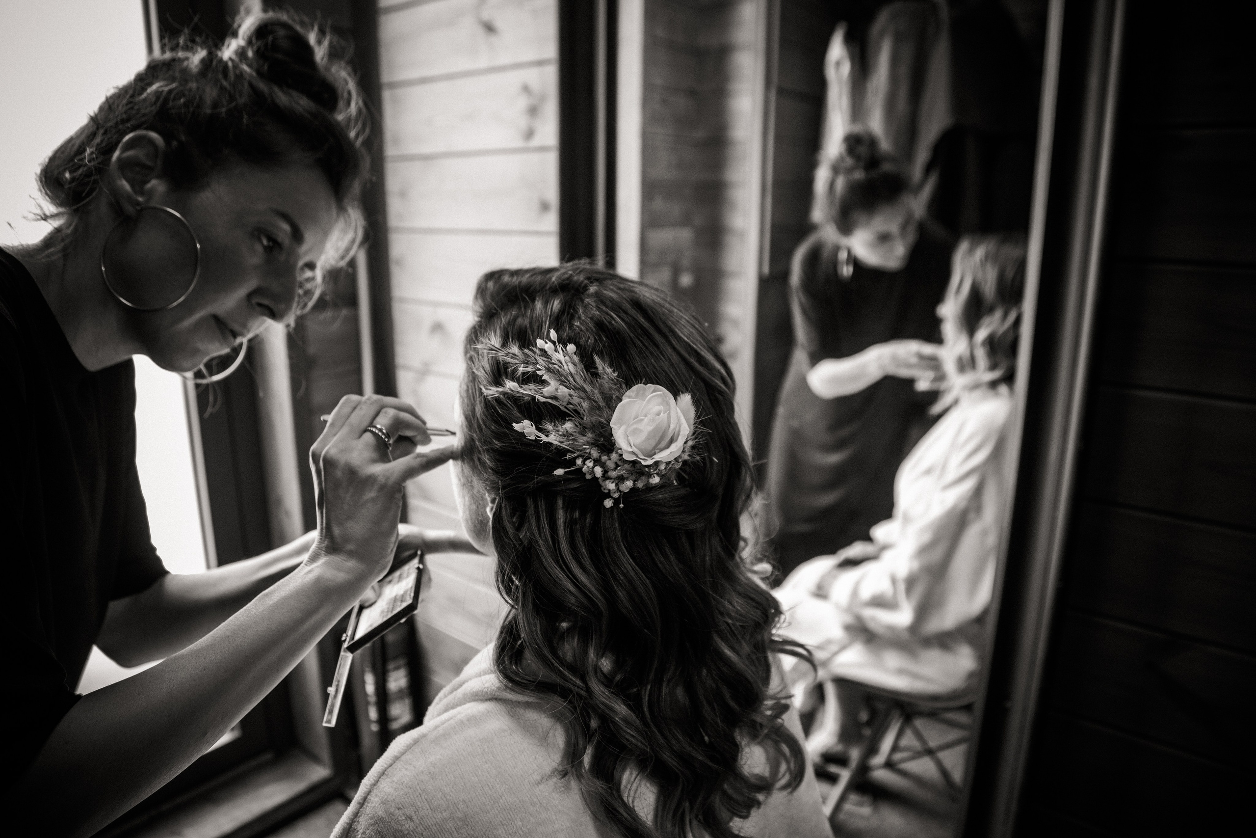 сборы невесты в загородном отеле Lafa московская область