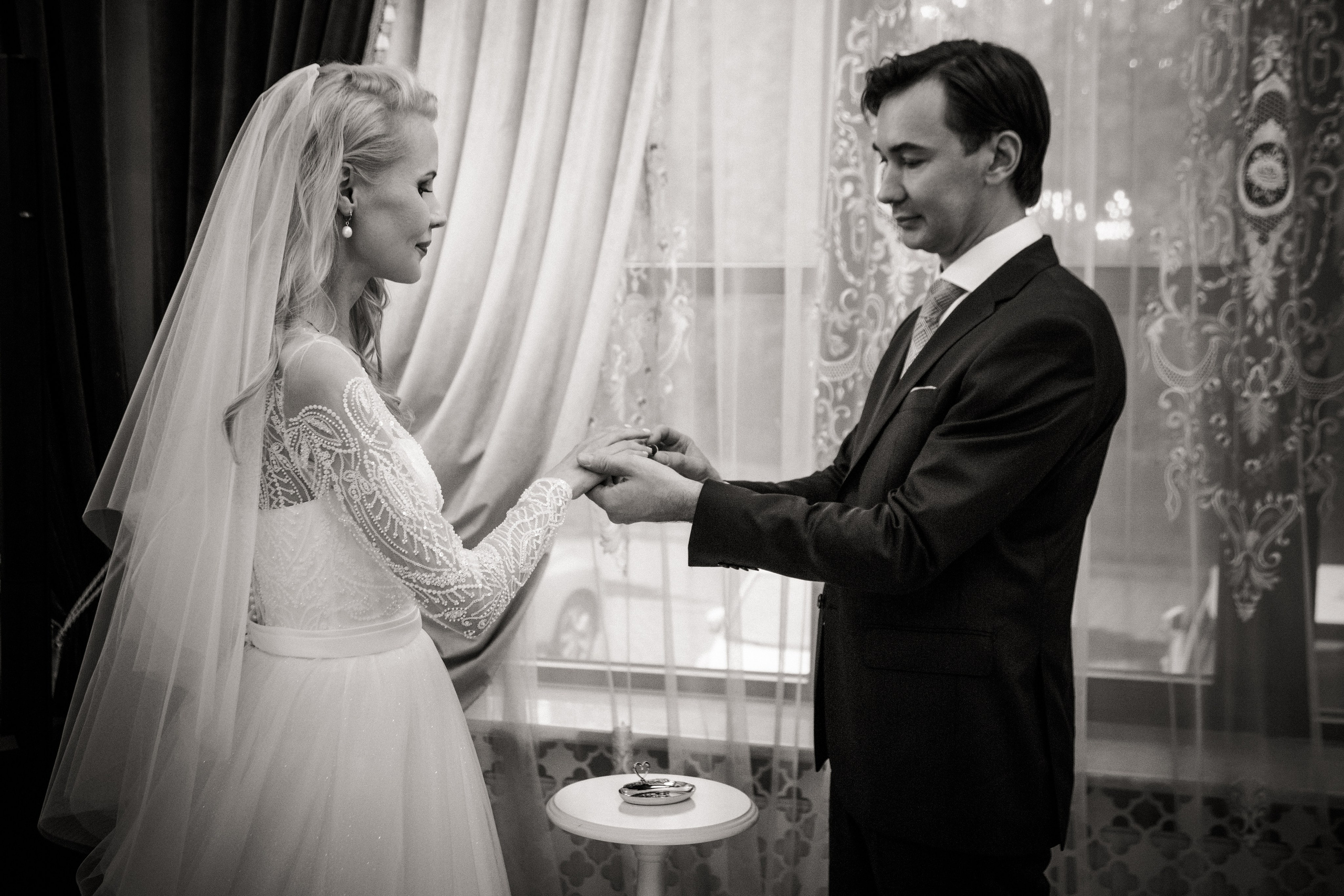 Свадебная фотосессия на ВДНХ. Свадебный и семейный фотограф в Москве и Подмосковье Лариса Козлова