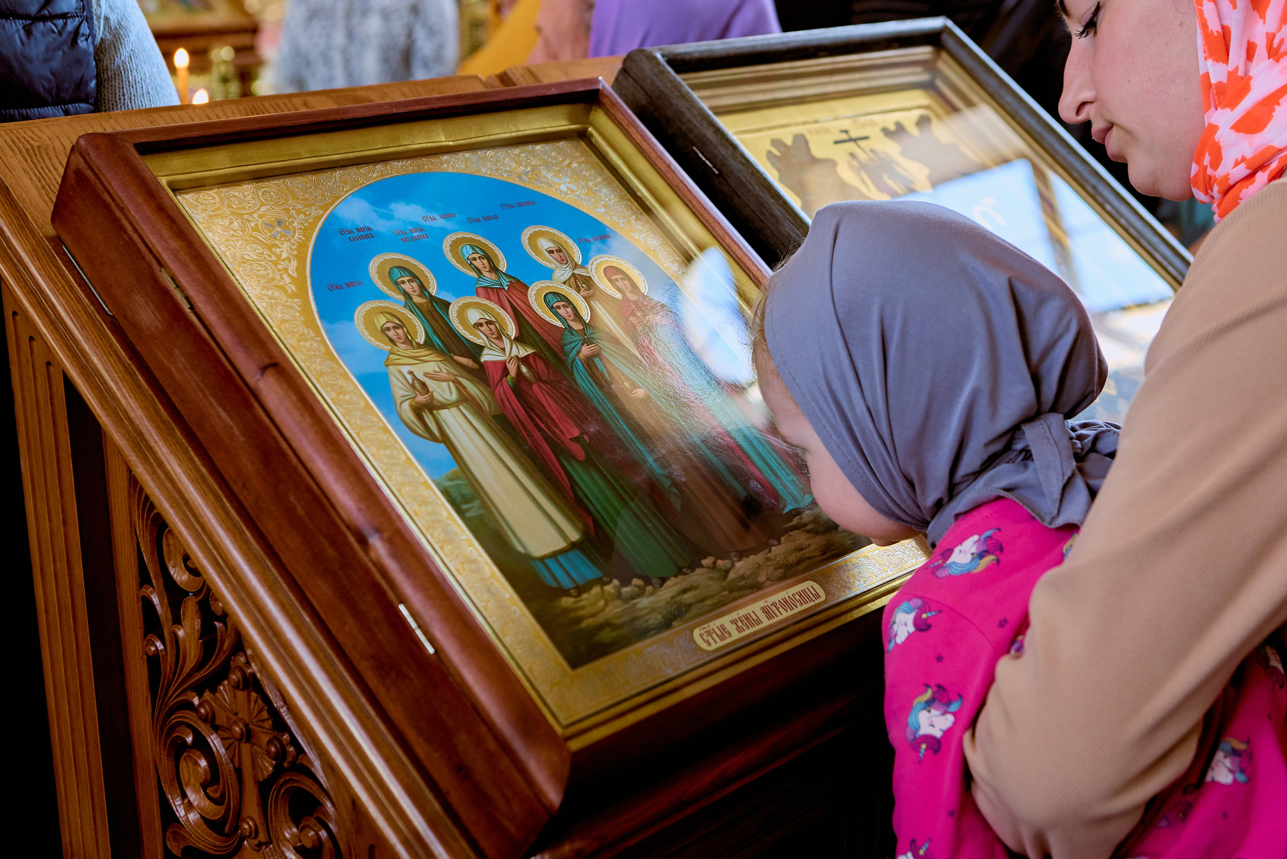 Фотографии Литургии в Праздник Святых Жен Мироносиц