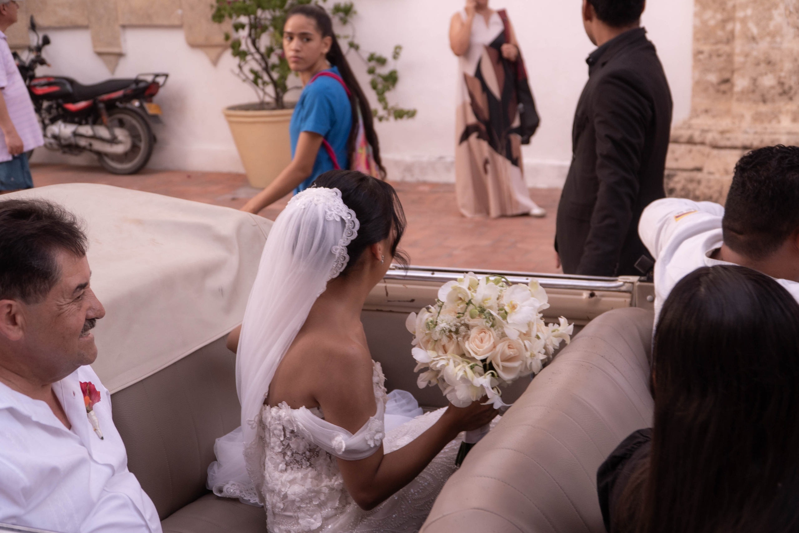 Catalina and Romain. Wedding Photographer in Barcelona and Medellin