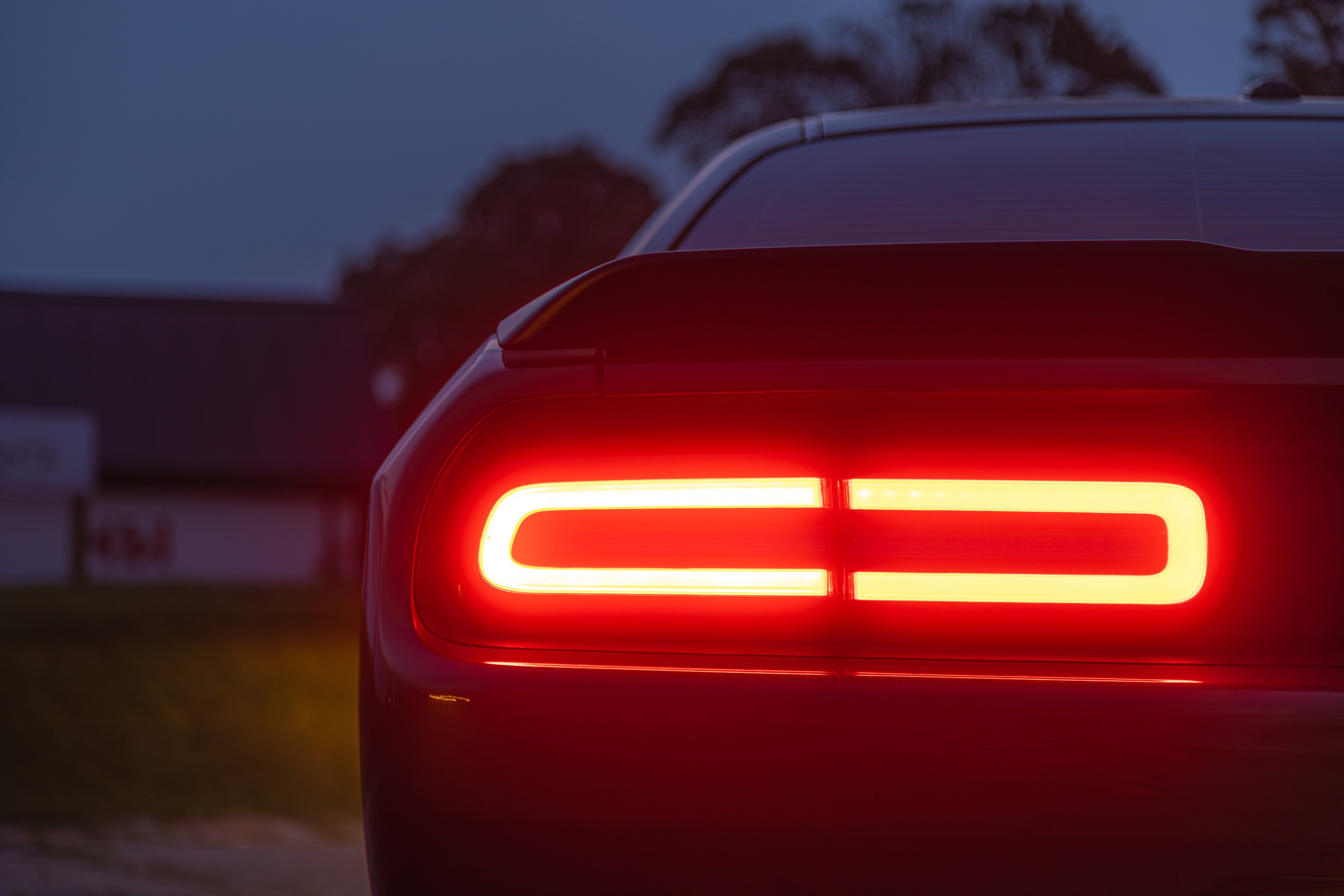 Partner Rent — Dodge Challenger. — Digital Noise —