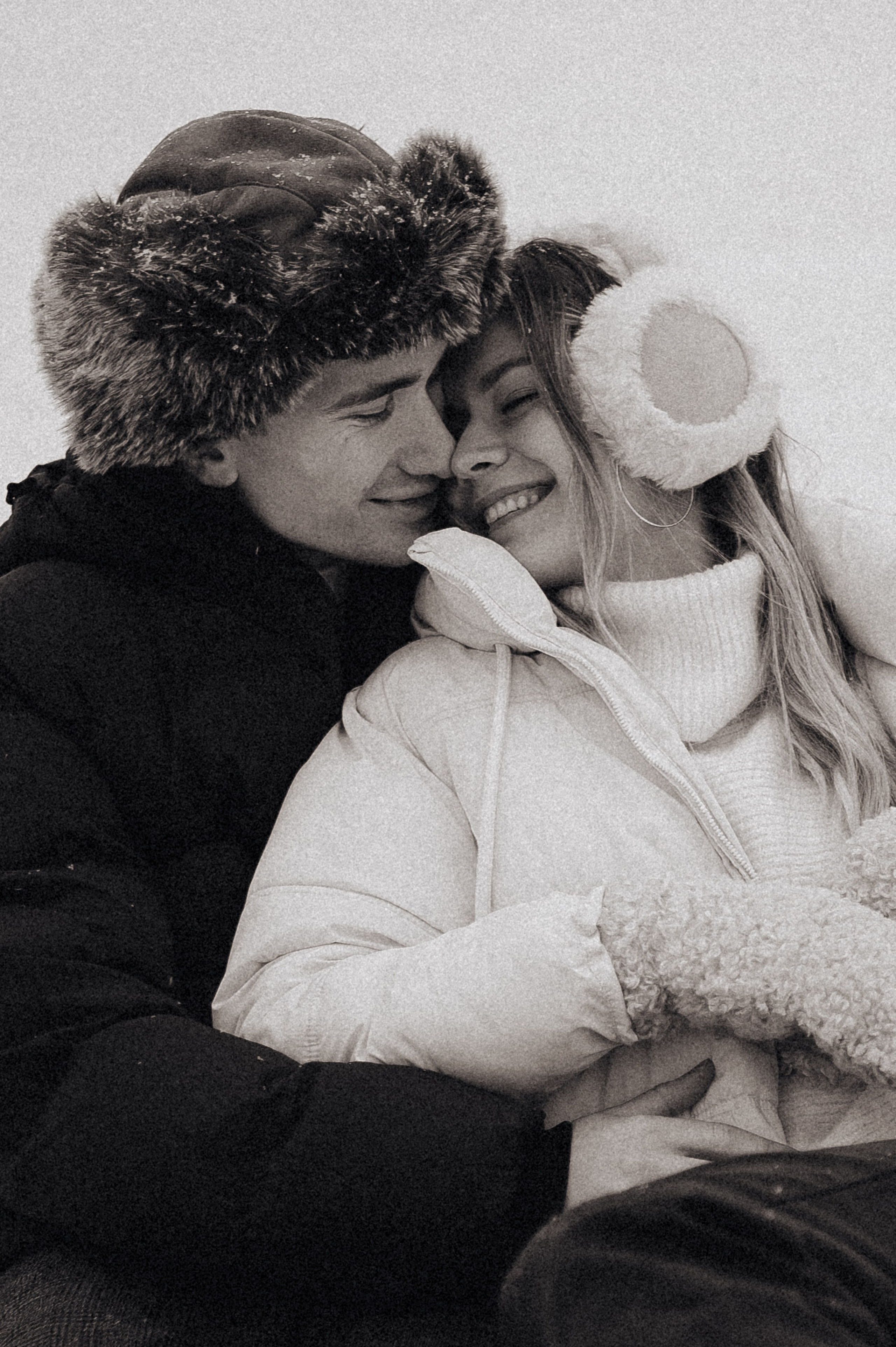 Nikita and Daria. Photographer in Prague Yara Kurkus