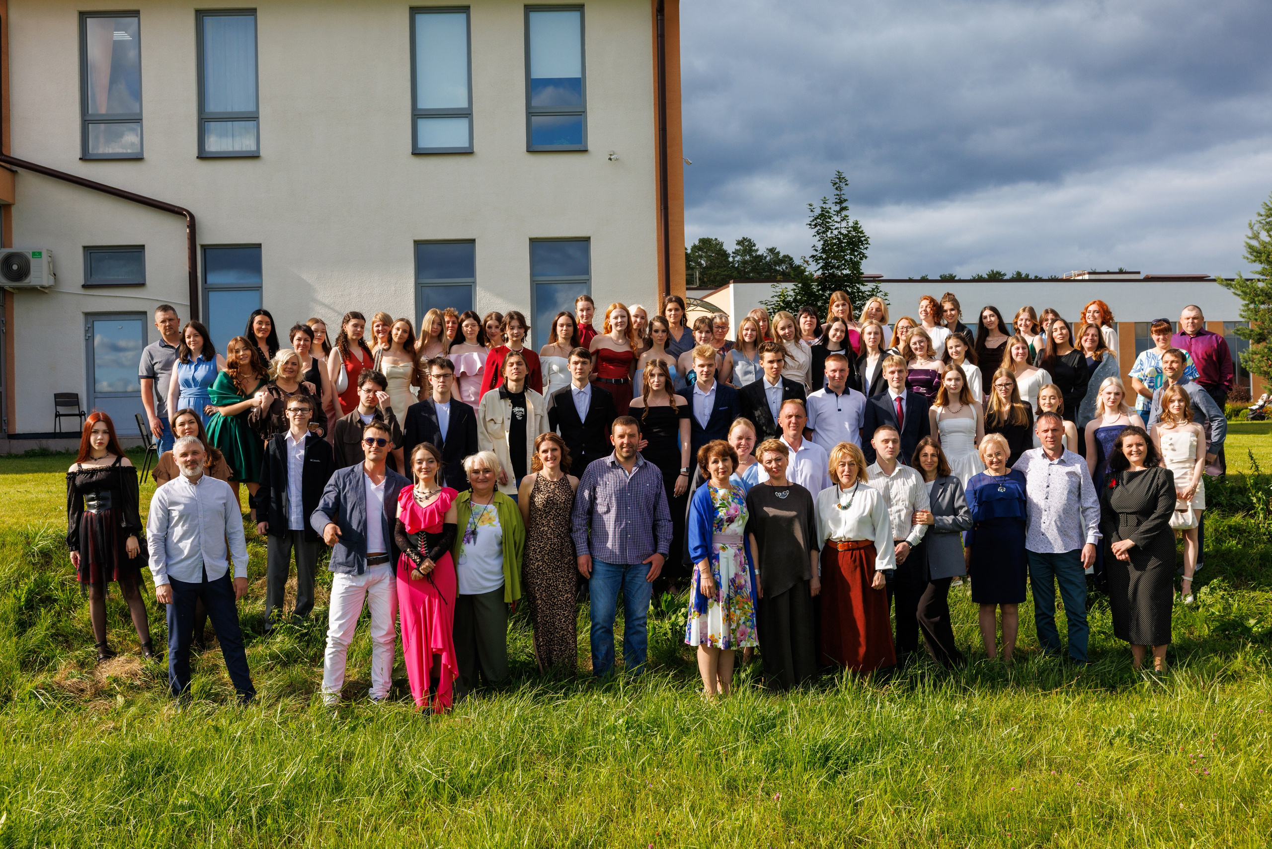 Выпускной 2025 Шк 10. Коммерческий фотограф Андрей Тремасов