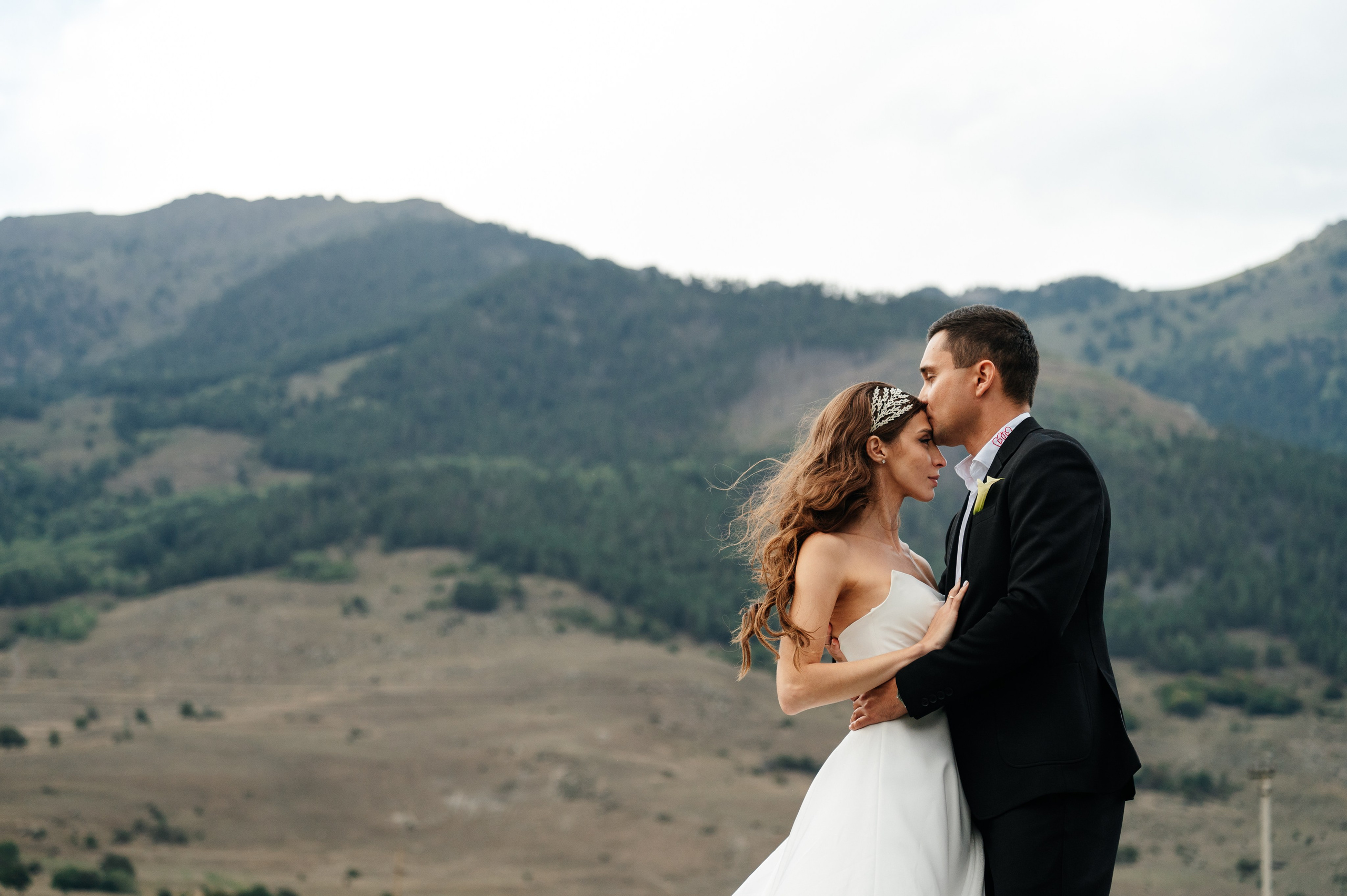 Горная свадьба Рината и Регины (09.09.24). Свадебный и travel фотограф в Волгограде, Сочи, Домбае, Европе