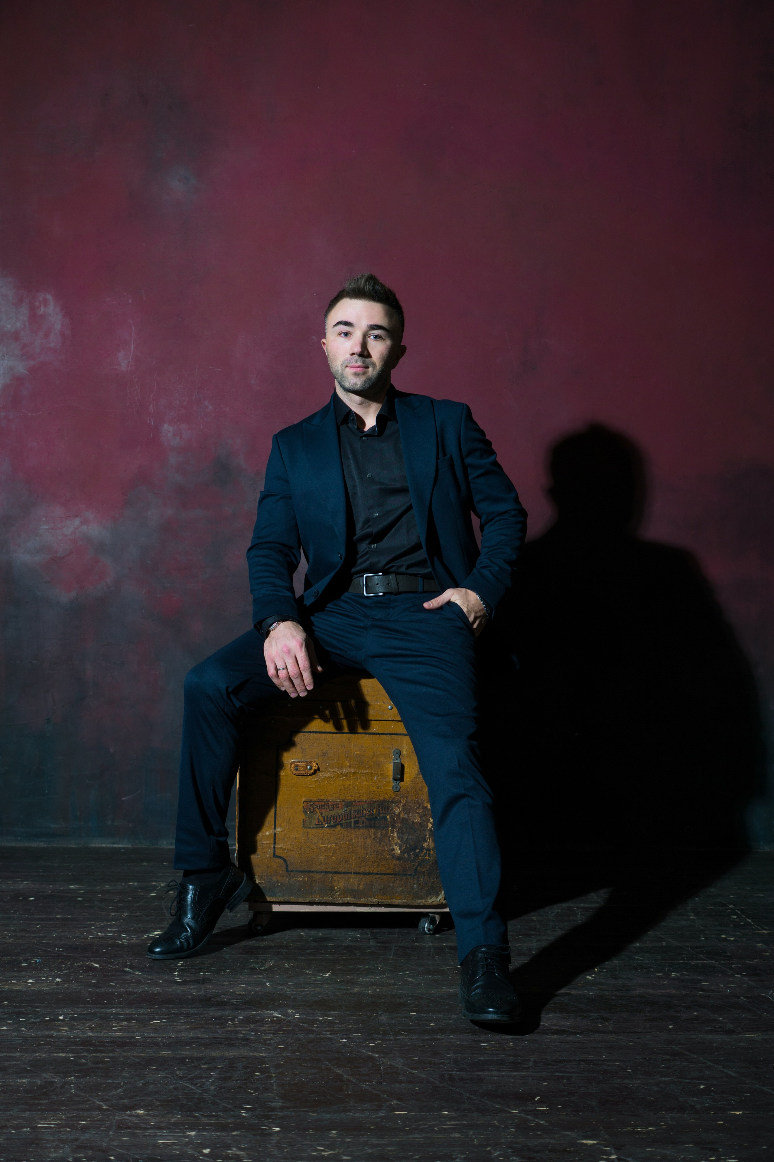 Ведущий Илья. Фотограф