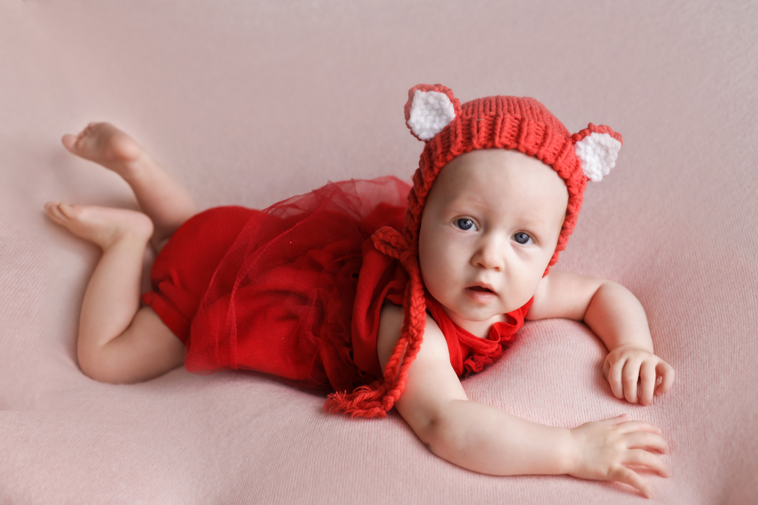 Ксенья. 6 месяцев. Семейный фотограф и фотограф новорожденных в Санкт-Петербурге Алина Фе