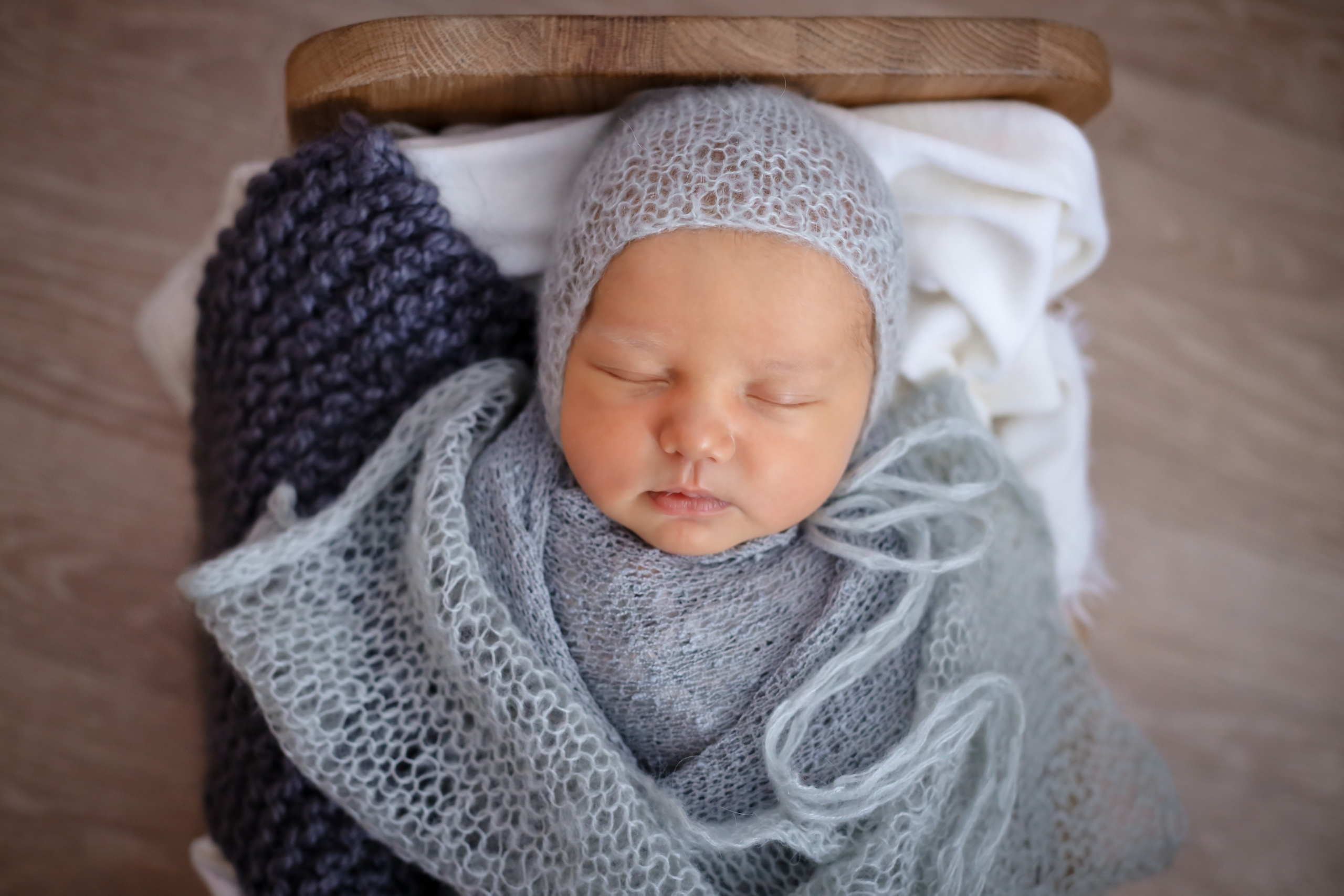 Артем 9 дней. Семейный фотограф и фотограф новорожденных в Санкт-Петербурге Алина Фе