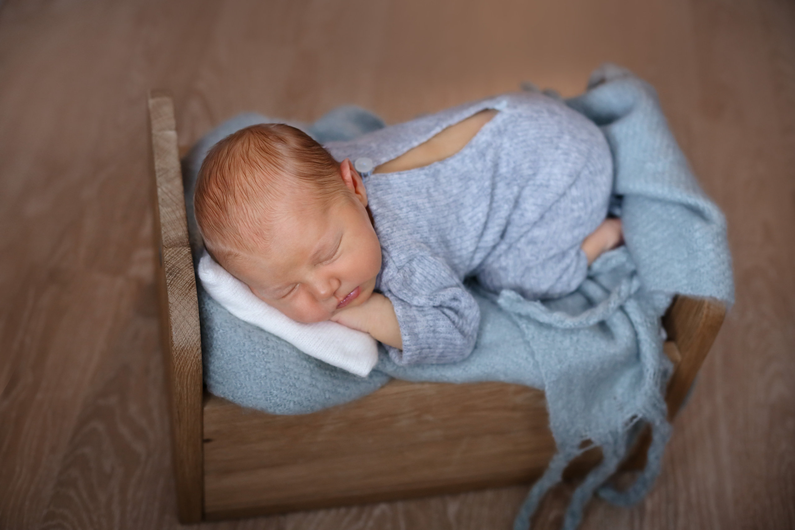 Артем 9 дней. Семейный фотограф и фотограф новорожденных в Санкт-Петербурге Алина Фе
