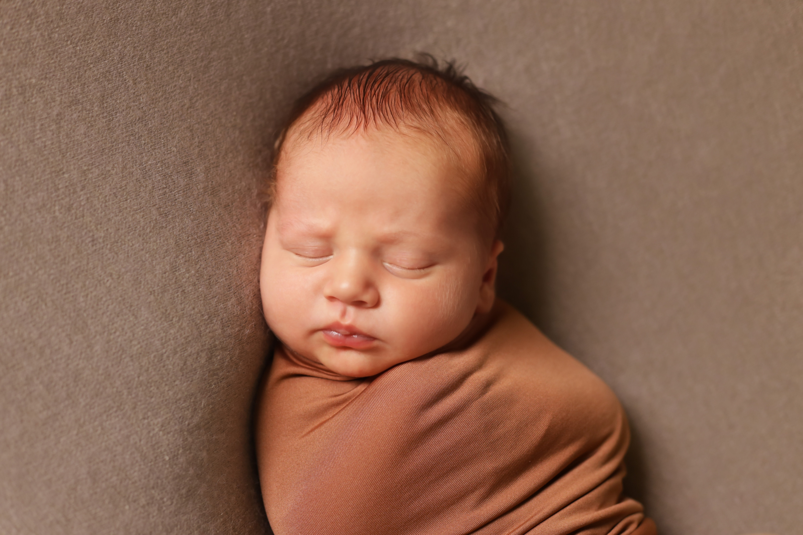 Денис 16 дней. Семейный фотограф и фотограф новорожденных в Санкт-Петербурге Алина Фе