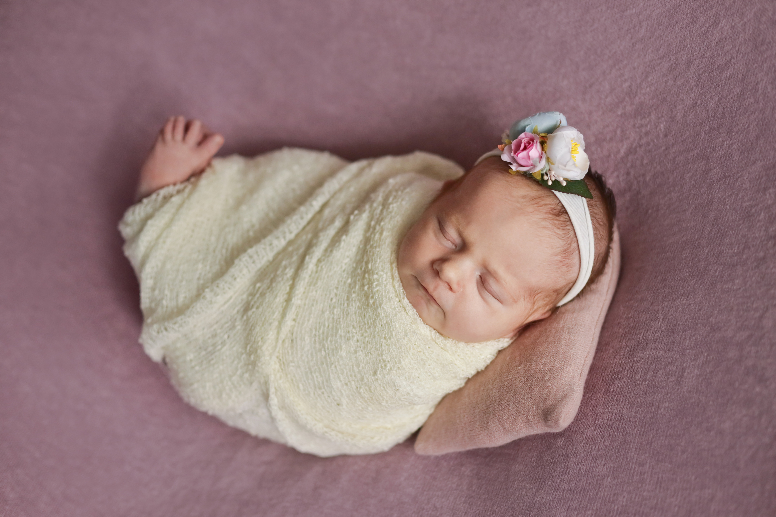 Семейный фотограф и фотограф новорожденных в Санкт-Петербурге Алина Фе