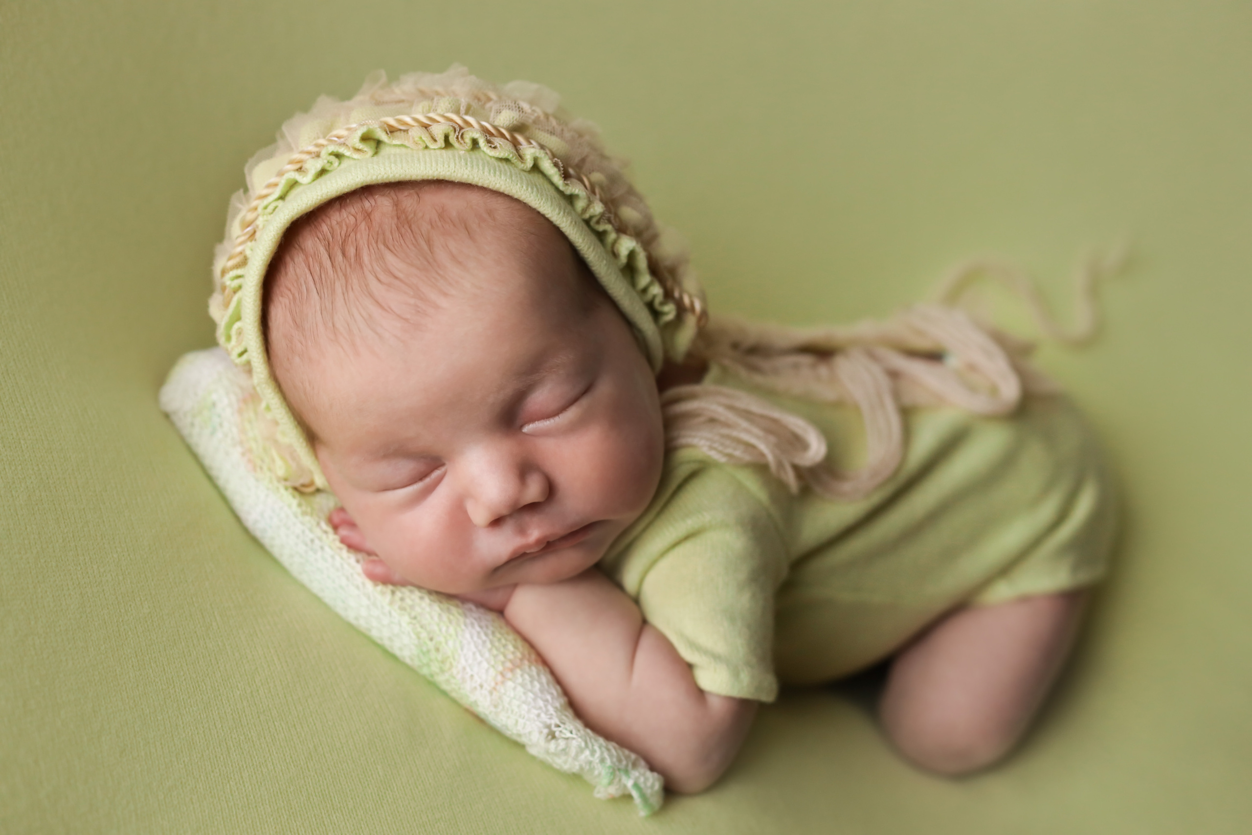 Вероника 16 дней. Семейный фотограф и фотограф новорожденных в Санкт-Петербурге Алина Фе